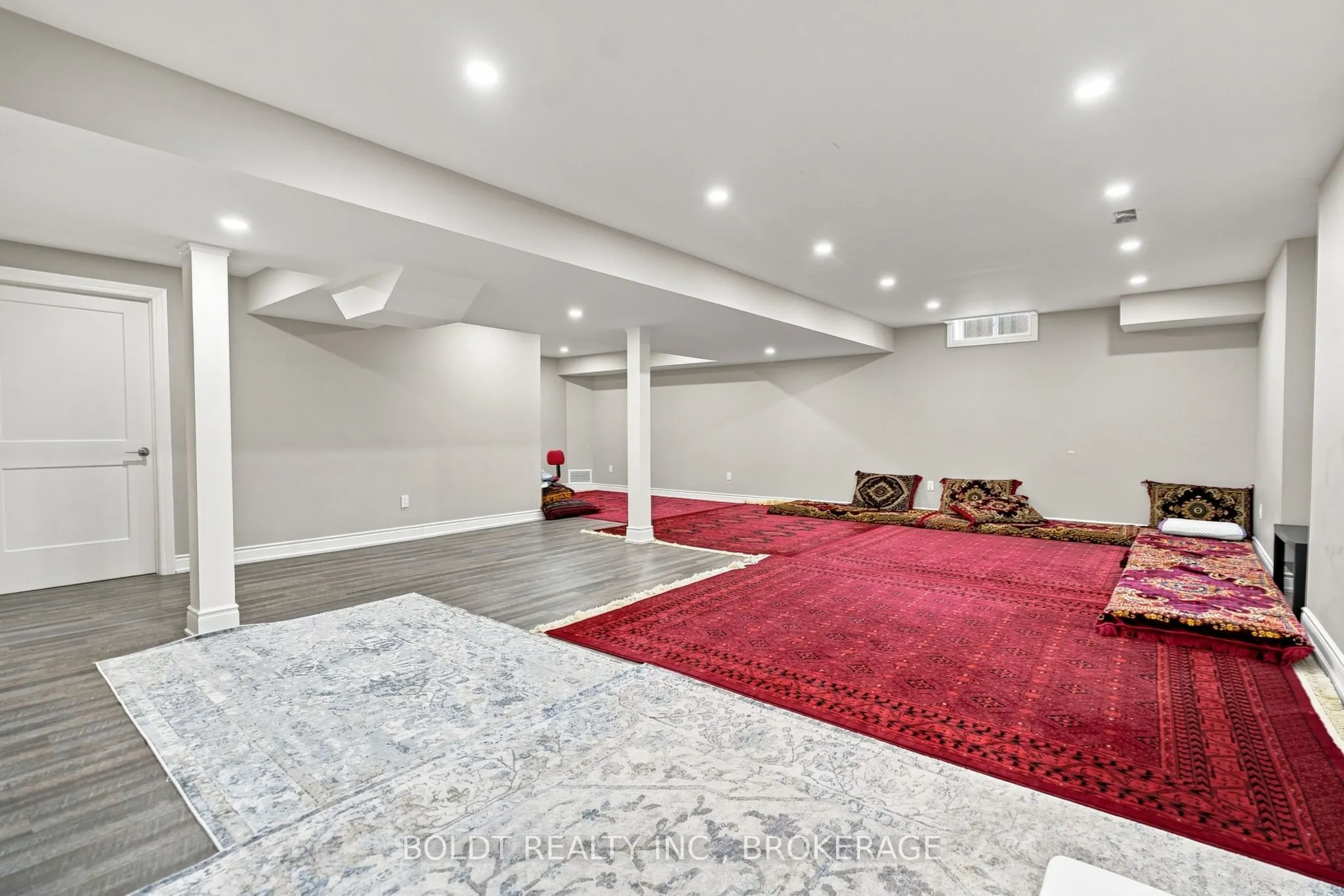 85 Homestead Way