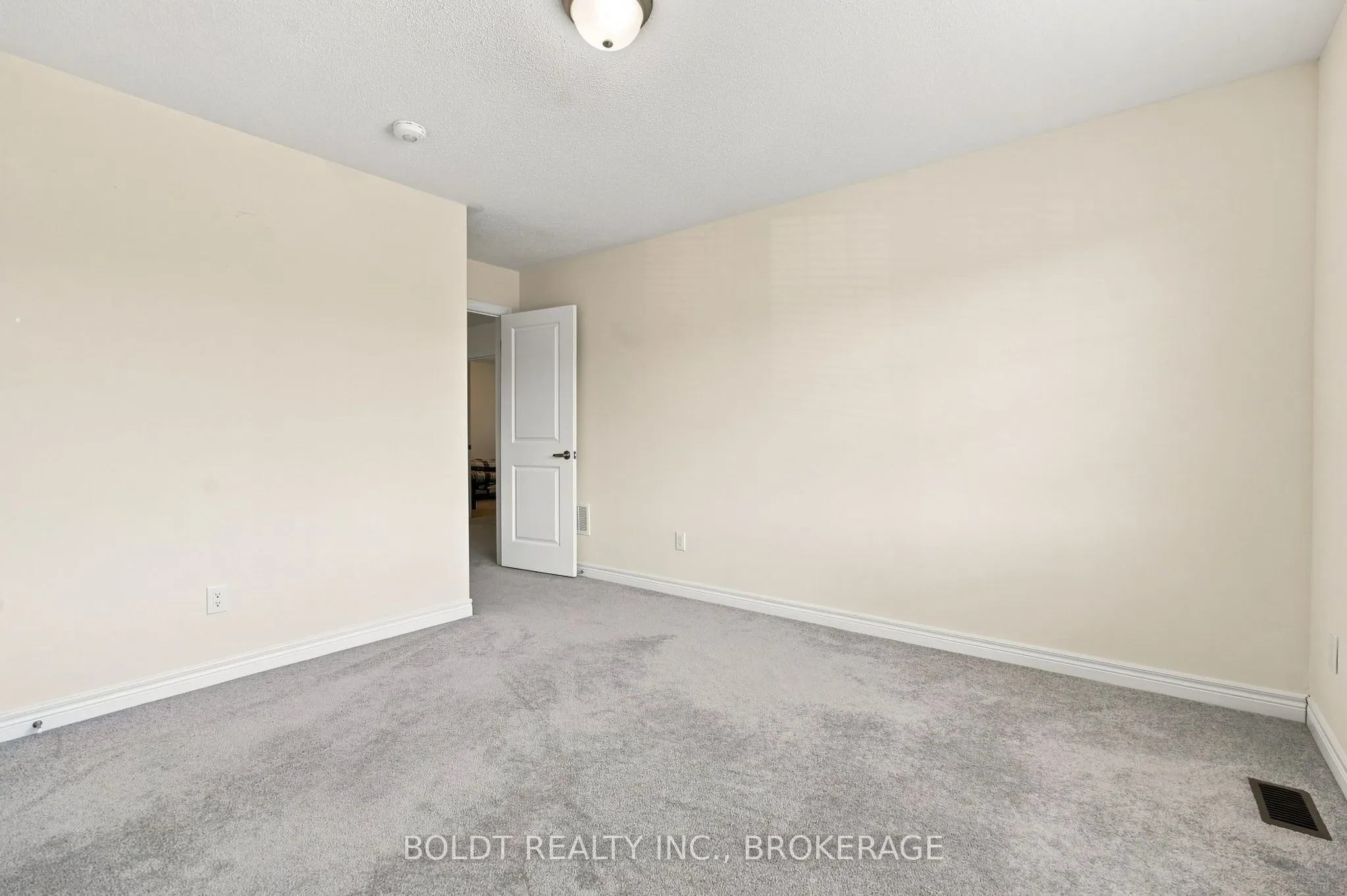 85 Homestead Way