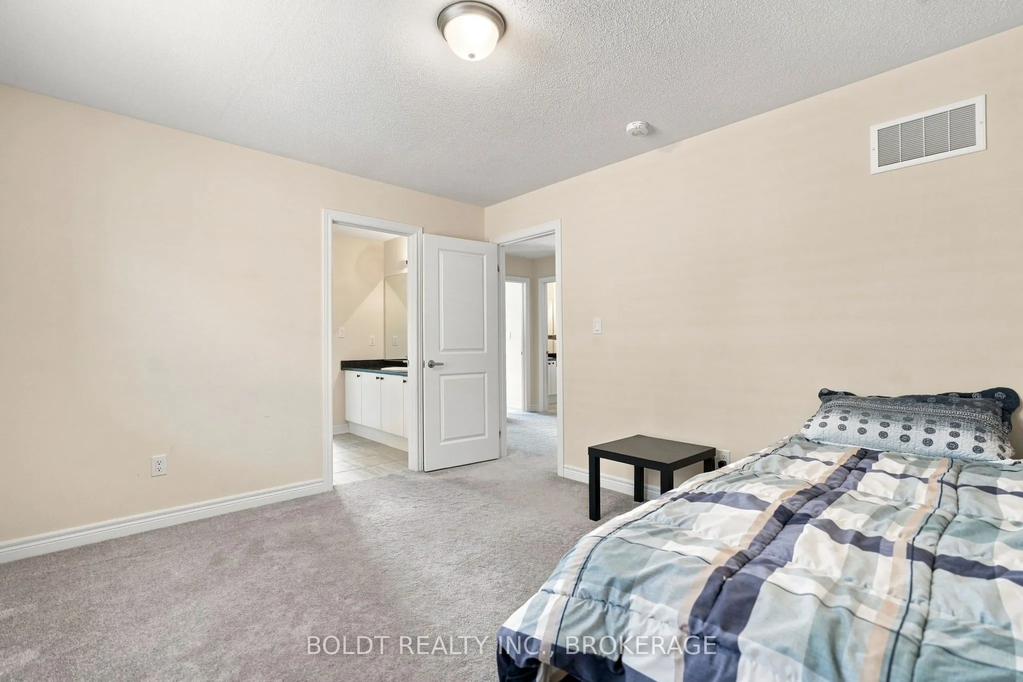 85 Homestead Way