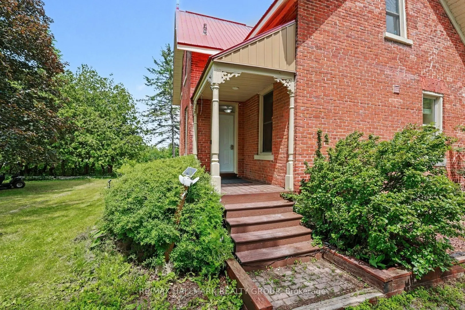 3548 Woodkilton Road