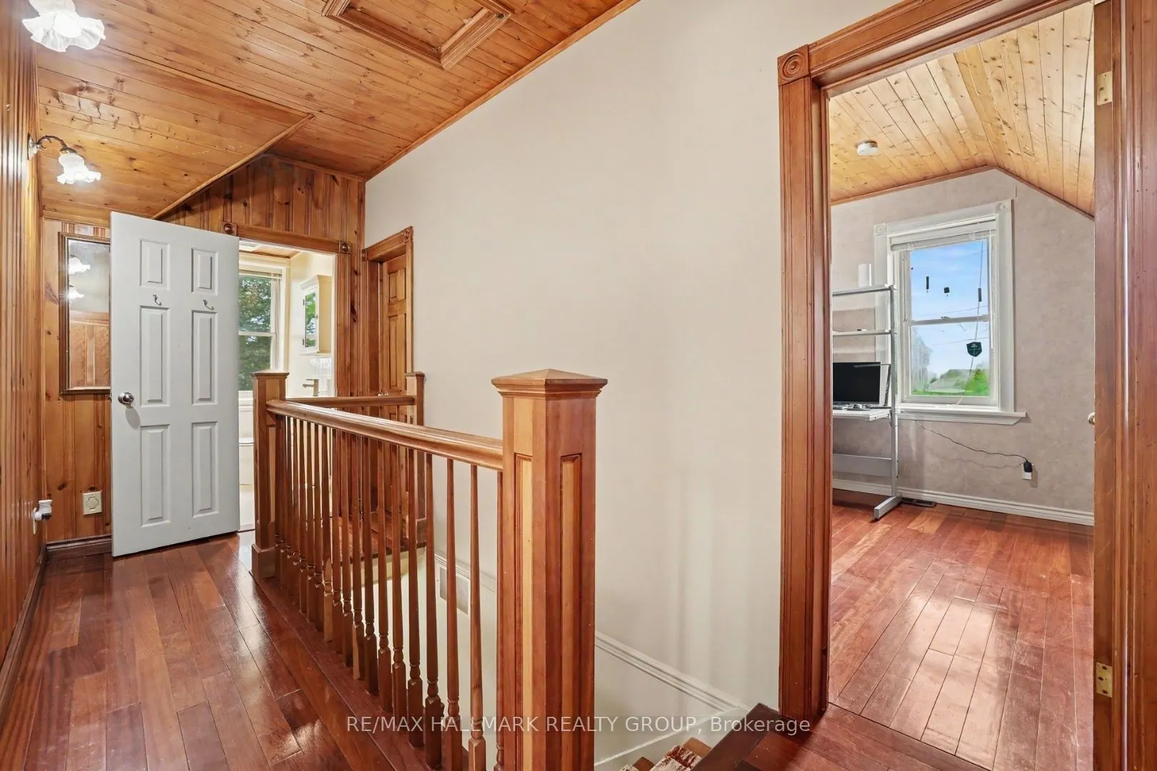 3548 Woodkilton Road