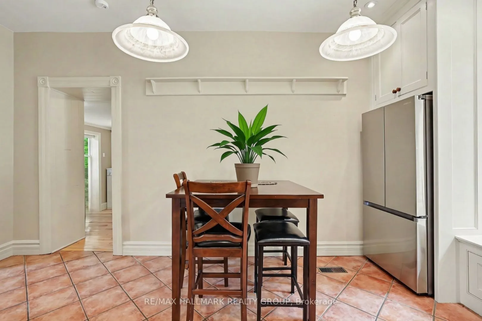 3548 Woodkilton Road