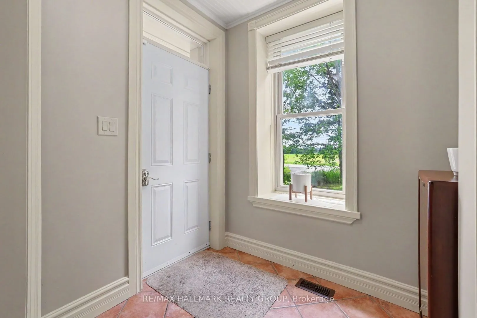 3548 Woodkilton Road
