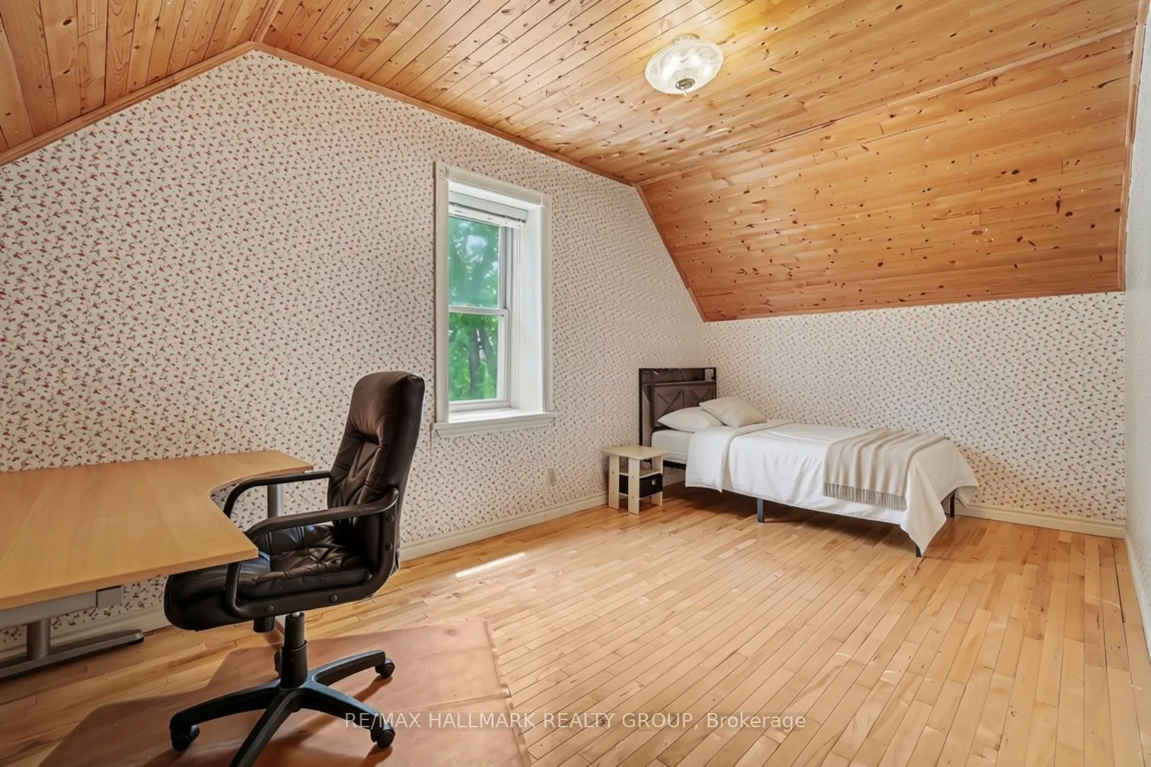 3548 Woodkilton Road