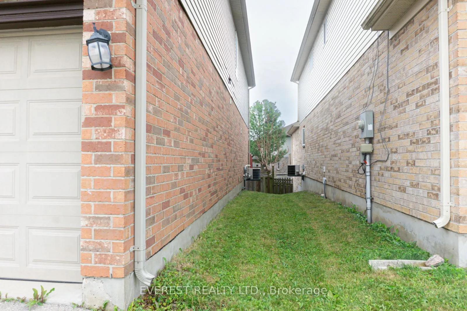 575 Thistlewood Drive