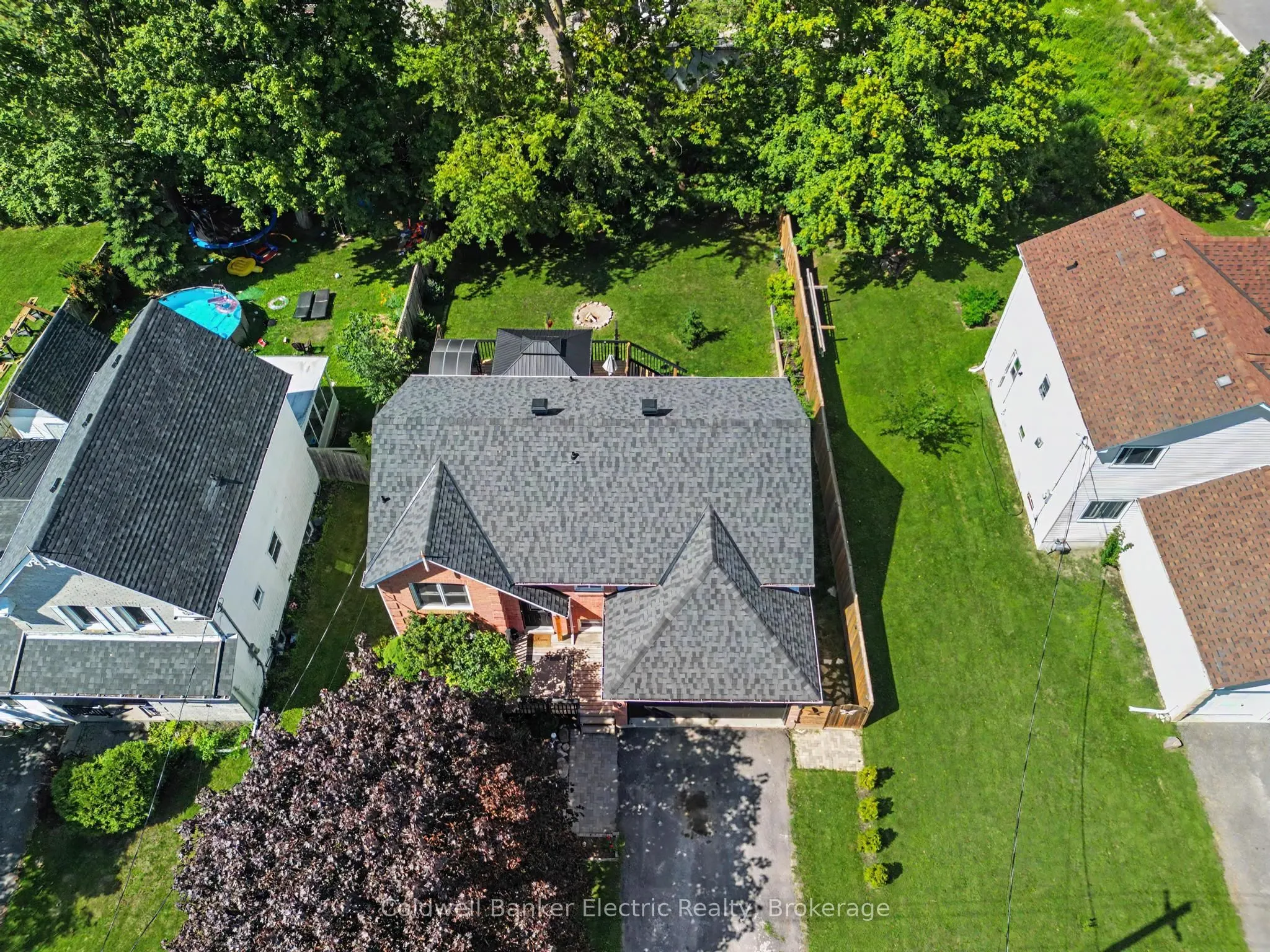 3 Maple Avenue