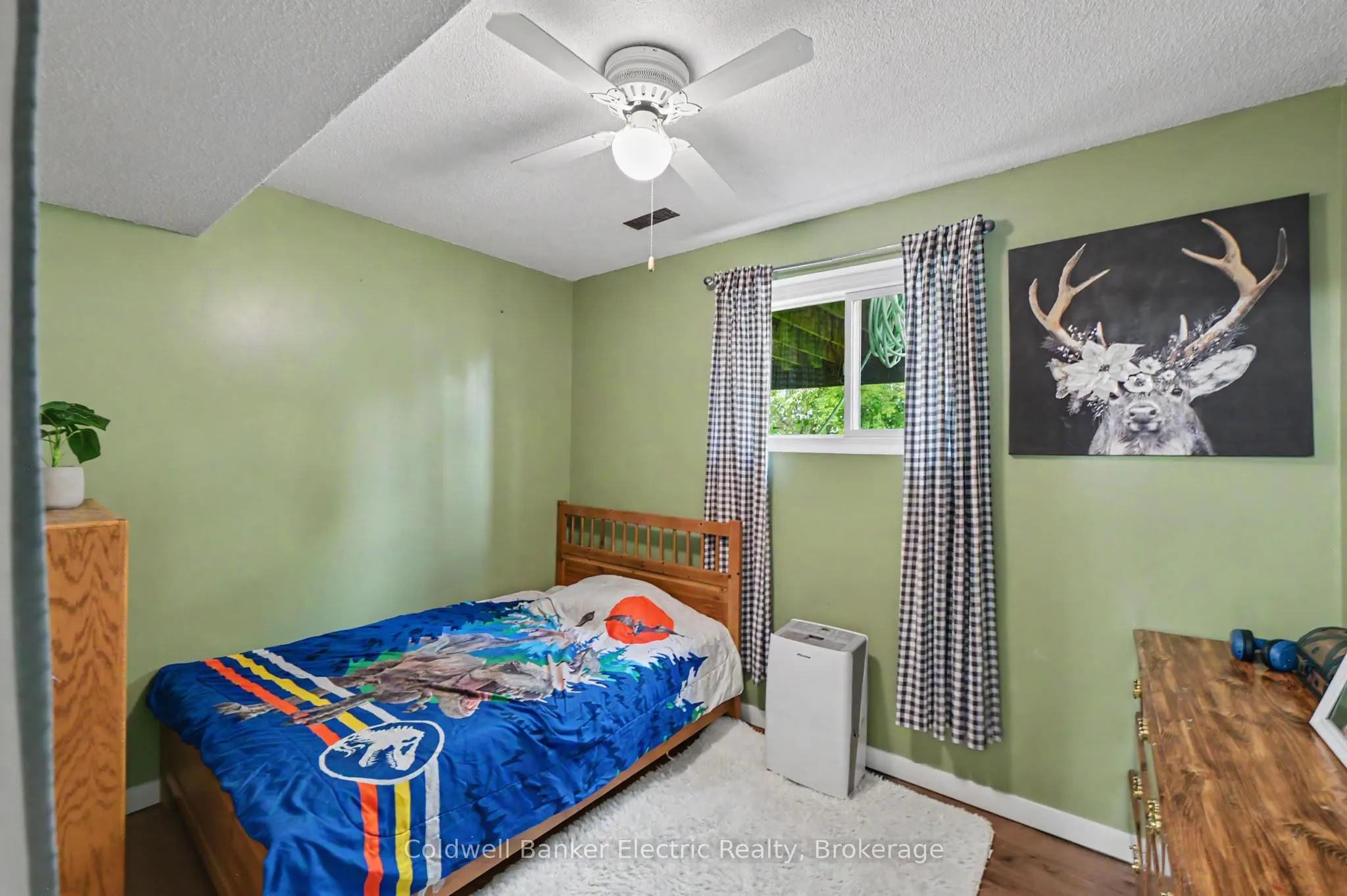 3 Maple Avenue