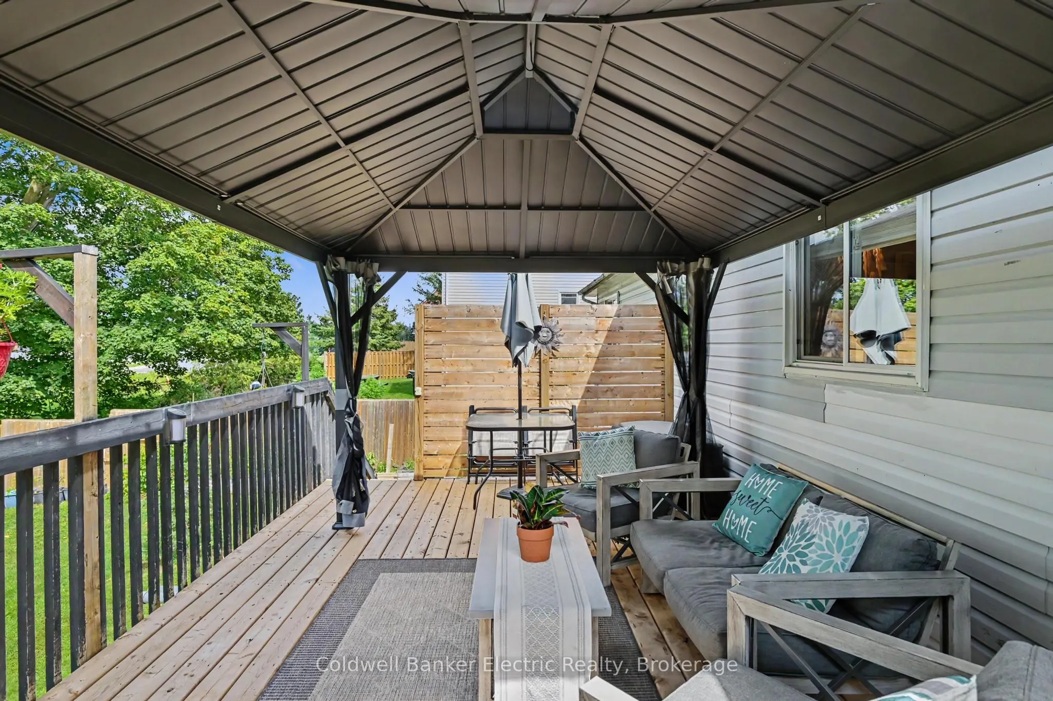 3 Maple Avenue