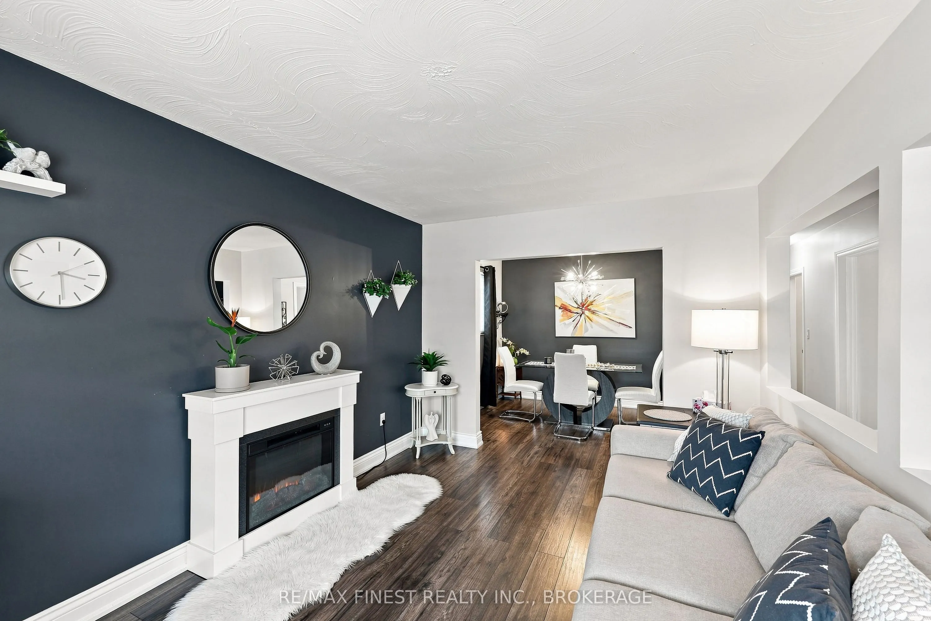 581 Division Street