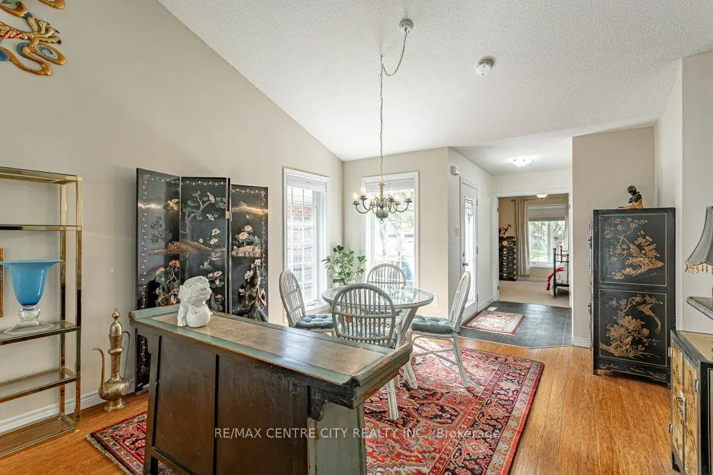 464 Commissioners Road W #51