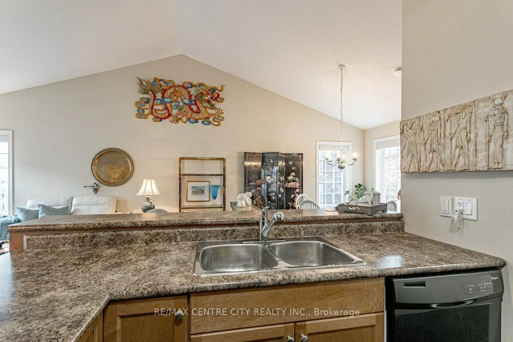 464 Commissioners Road W #51