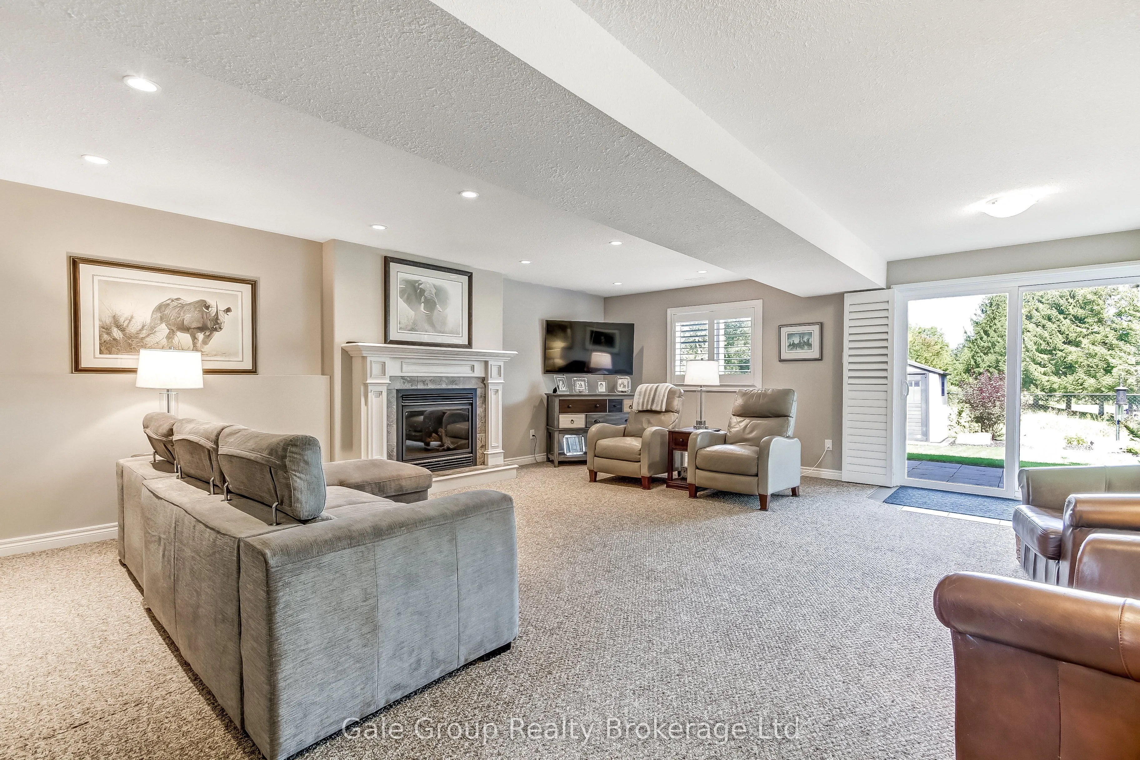 402 Fairway Road