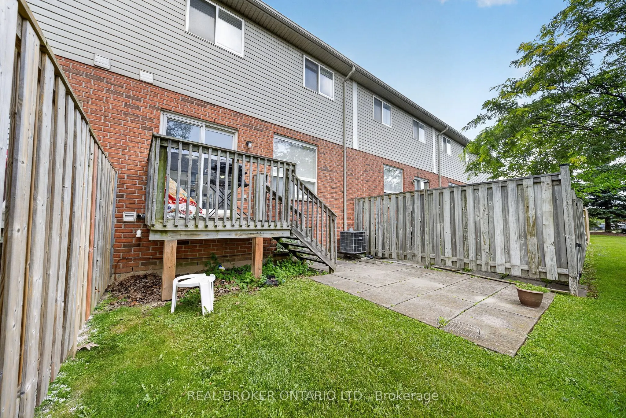 800 Paramount Drive #77