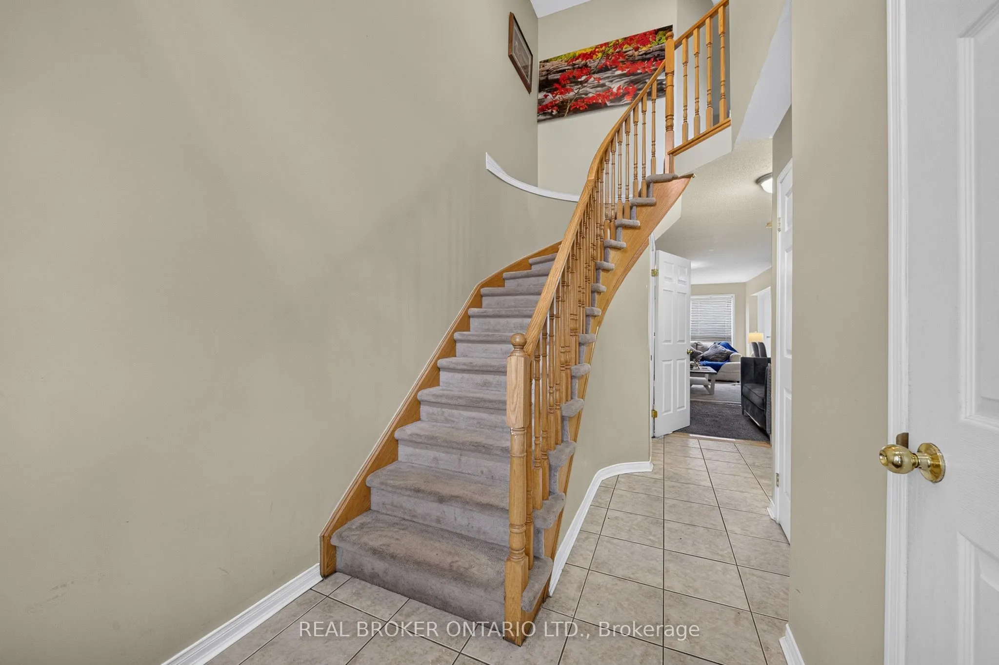 800 Paramount Drive #77