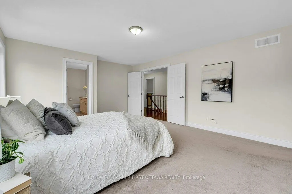 163 Sonesta Circle