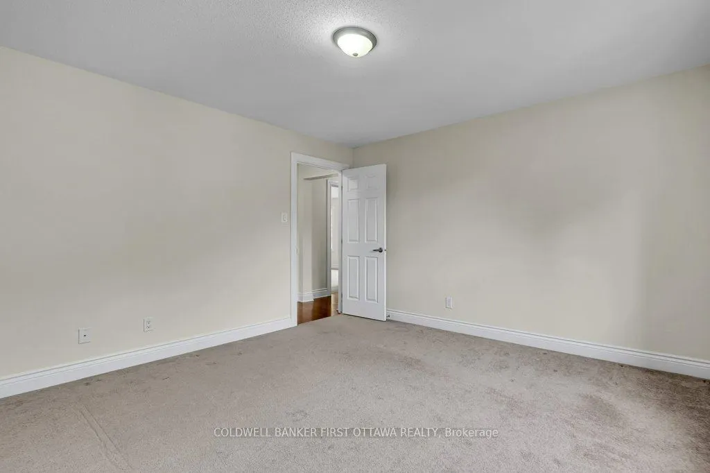 163 Sonesta Circle