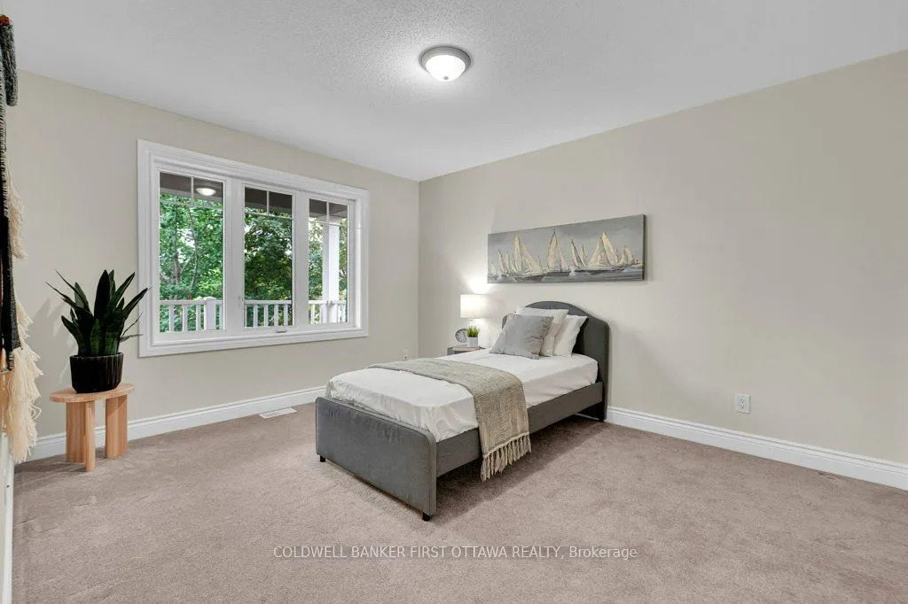 163 Sonesta Circle