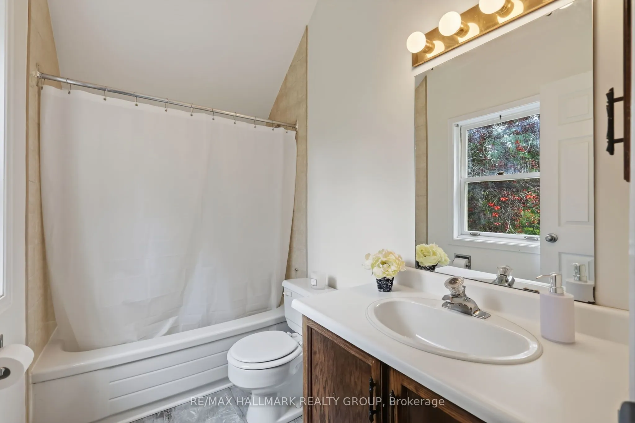 9 Kintail Court