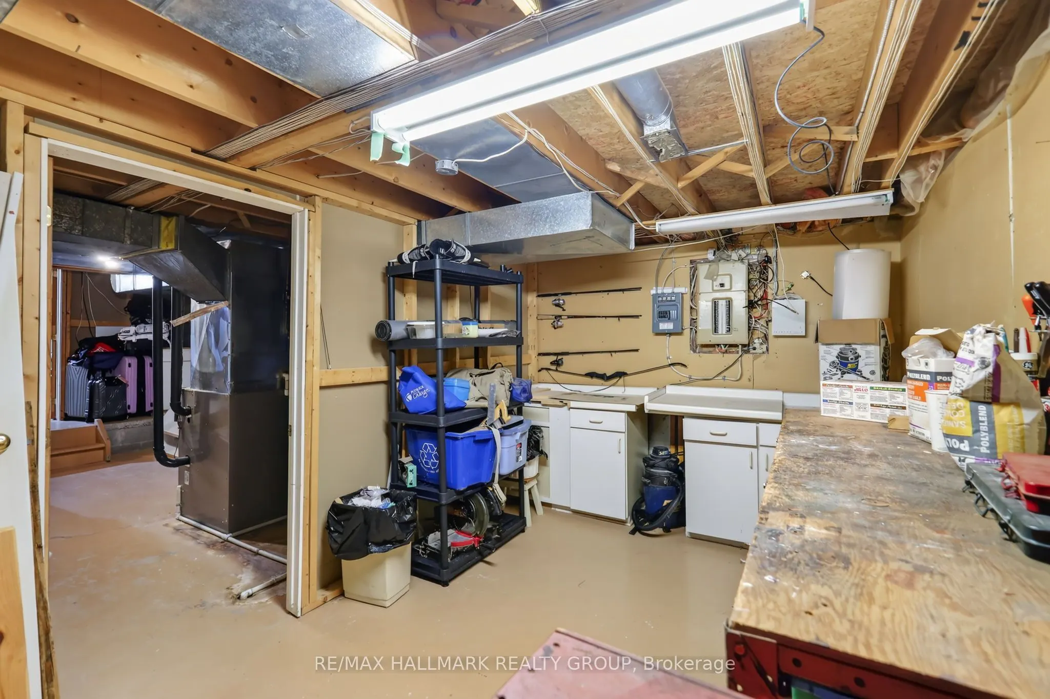 9 Kintail Court