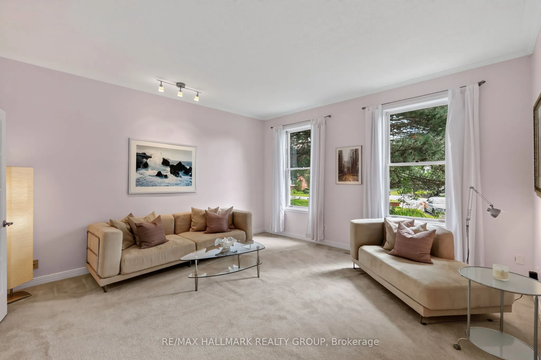 9 Kintail Court