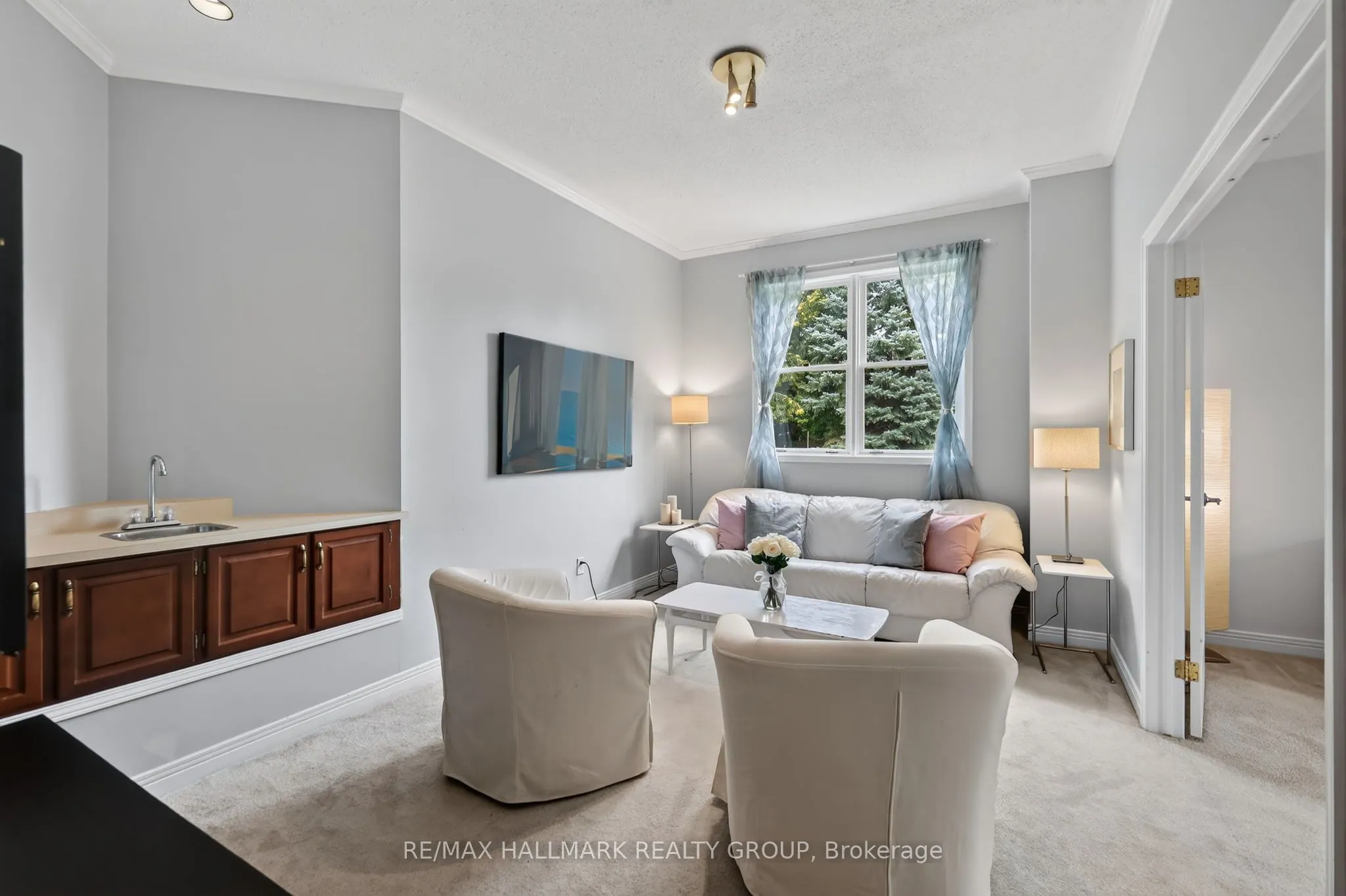 9 Kintail Court