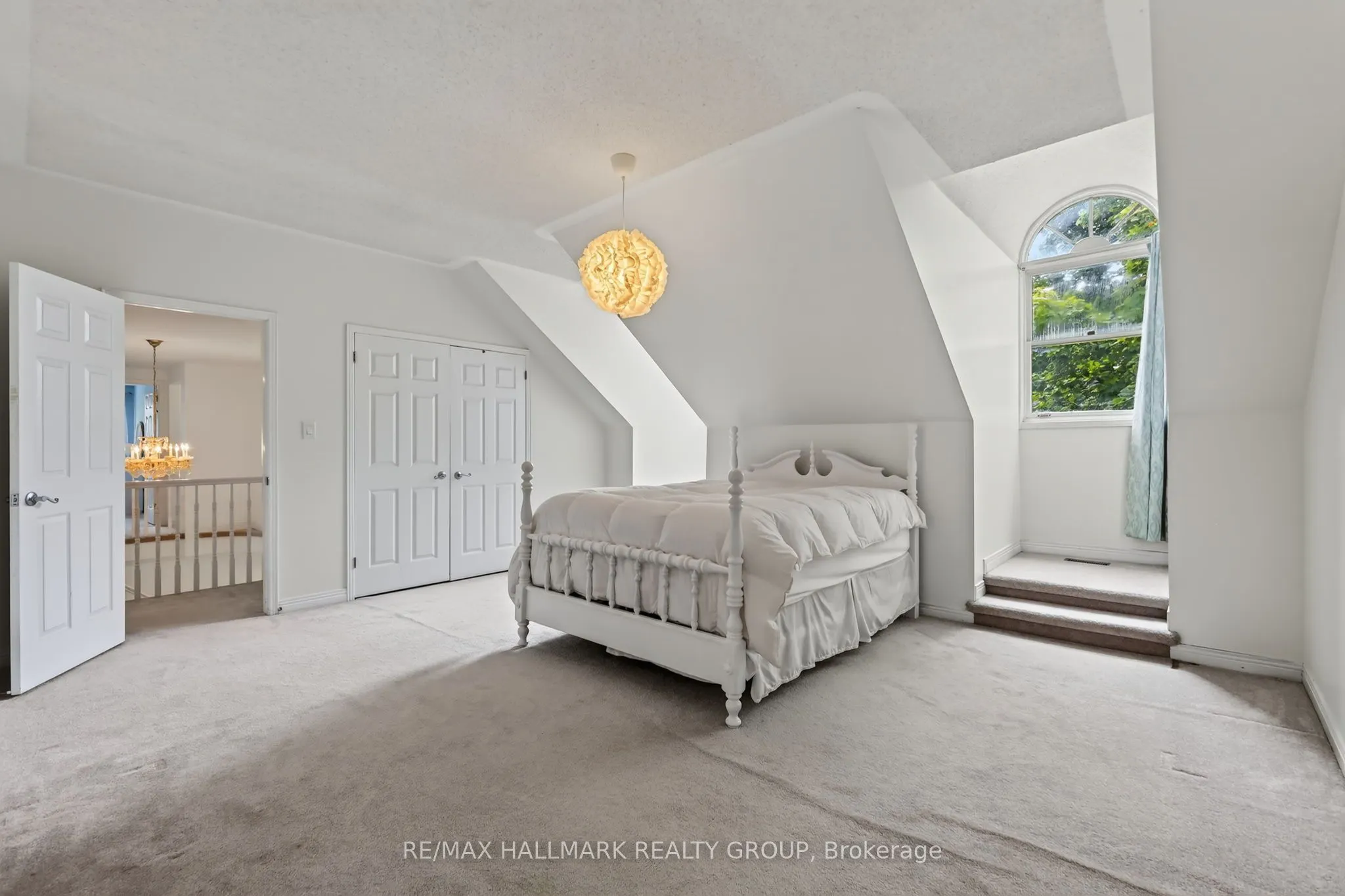 9 Kintail Court