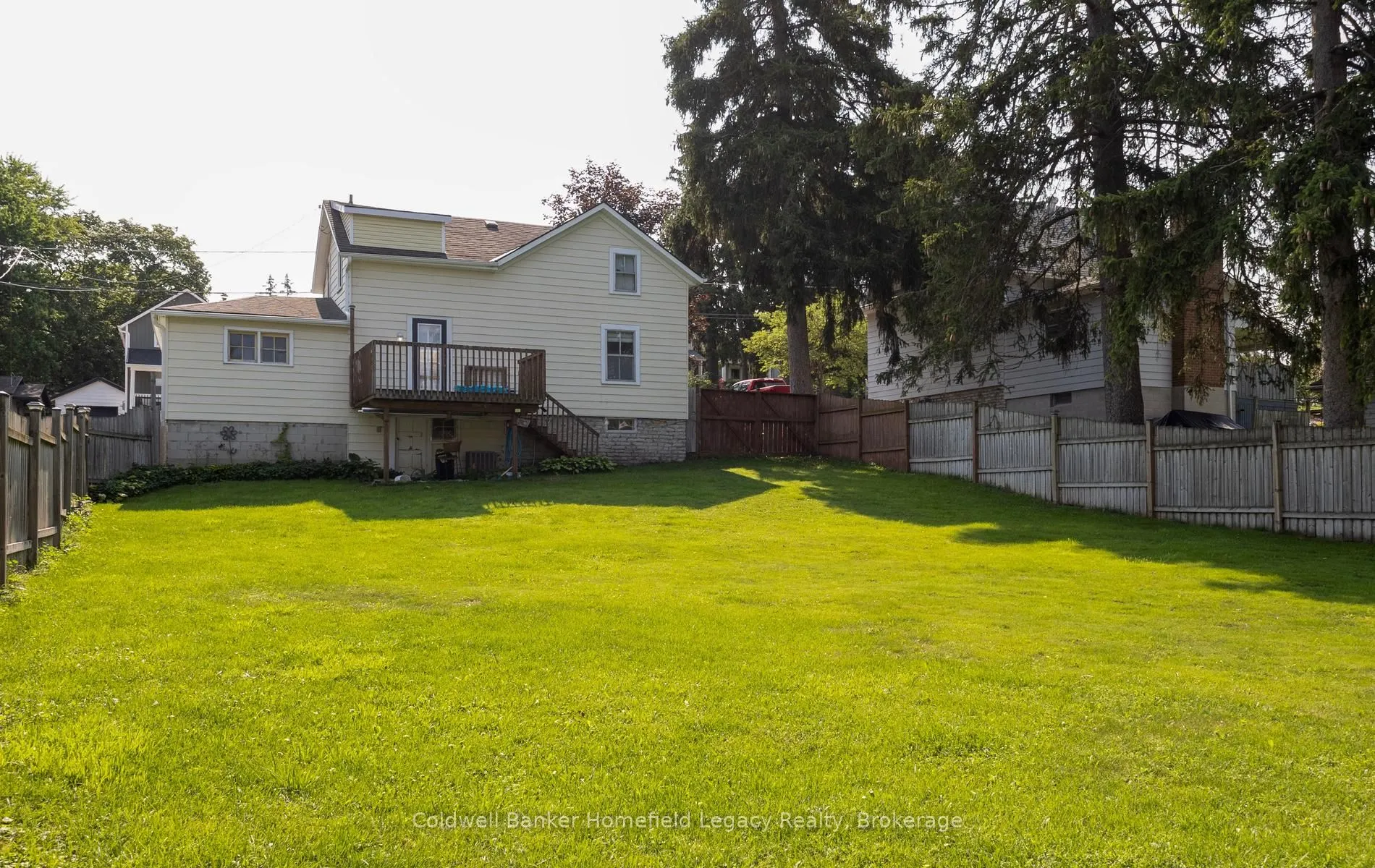 230 Church Street S