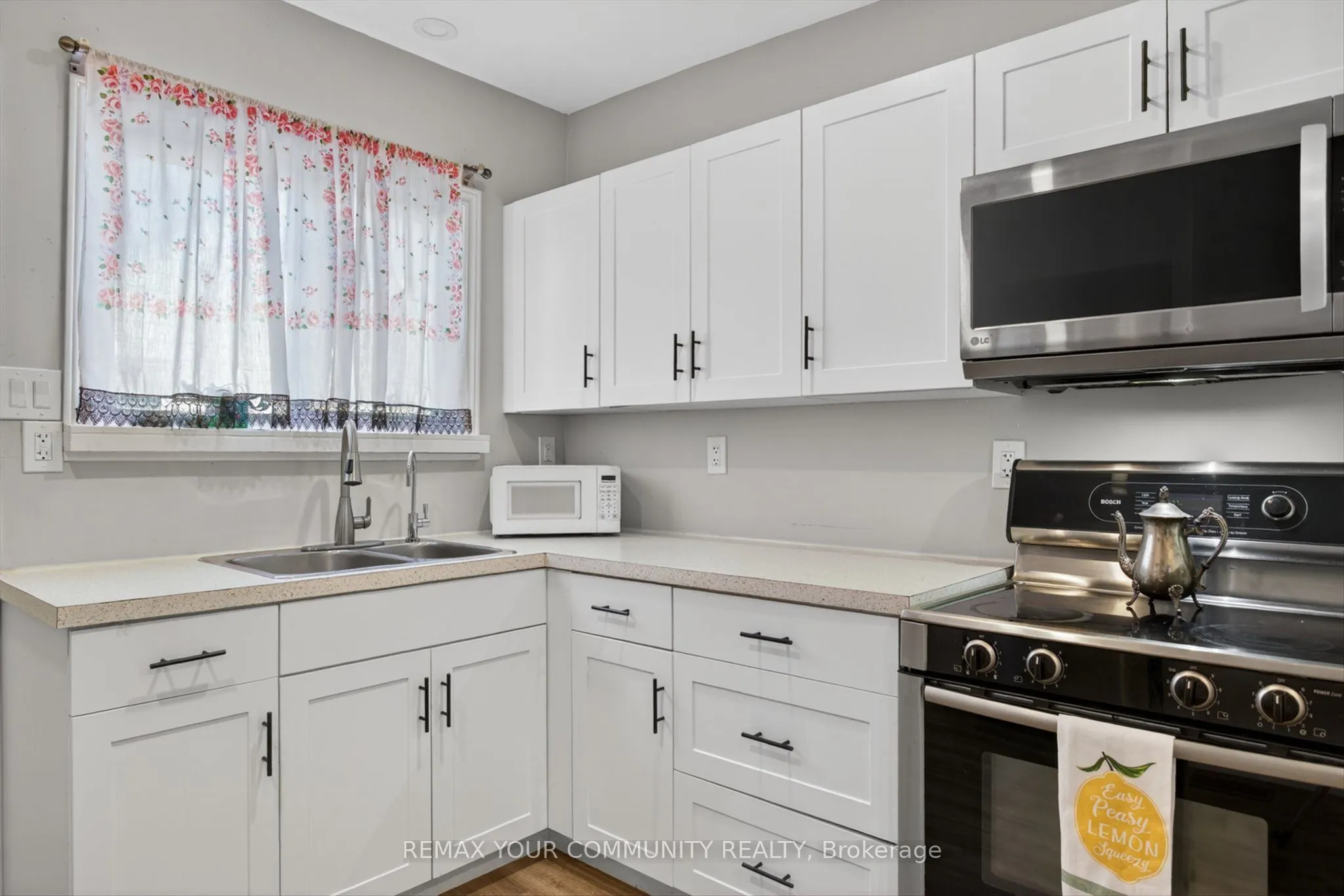426 Wolsely Street