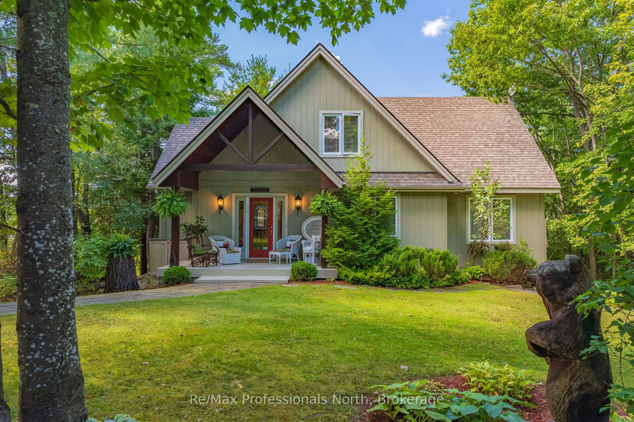 1005 Laidlaw Avenue