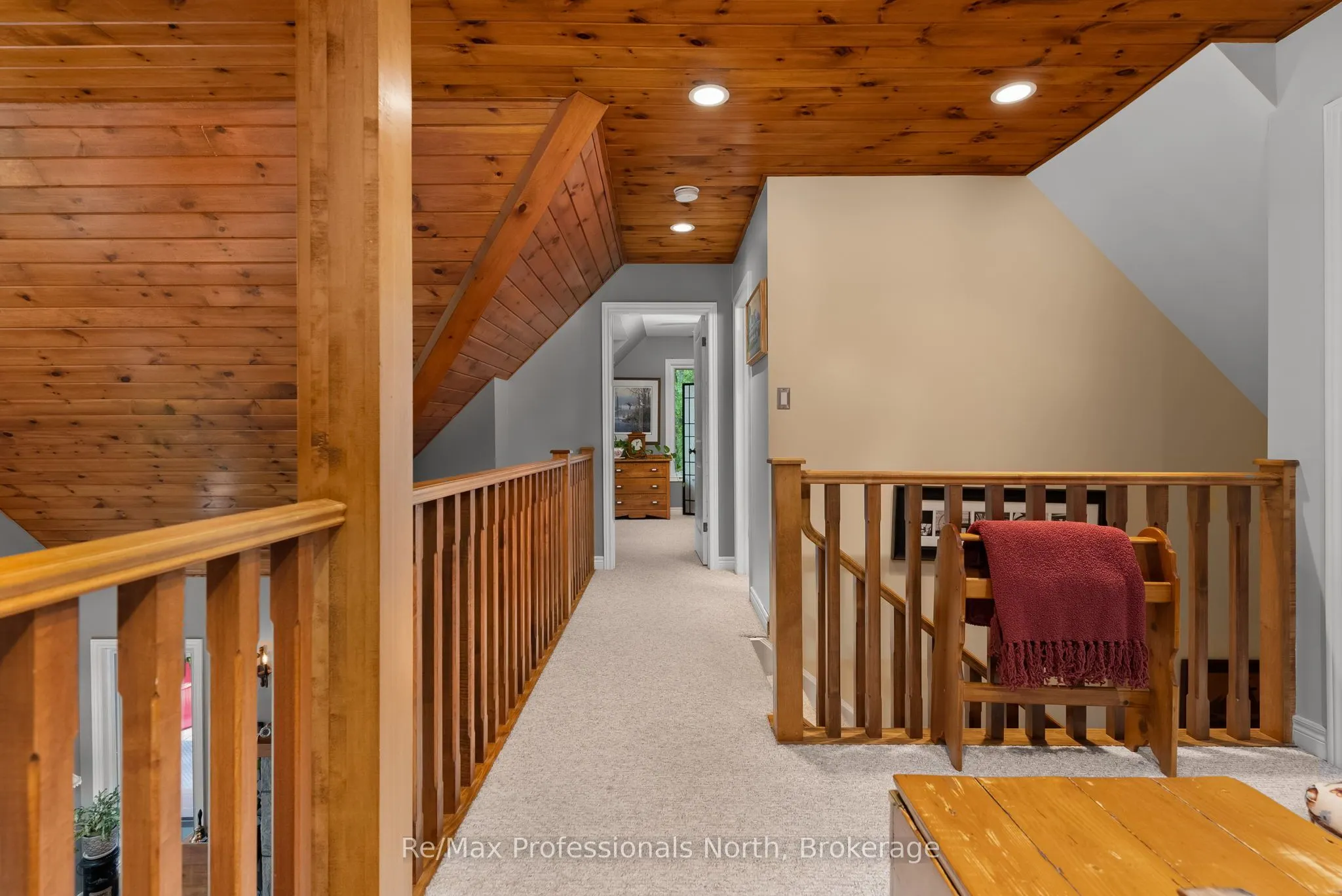 1005 Laidlaw Avenue