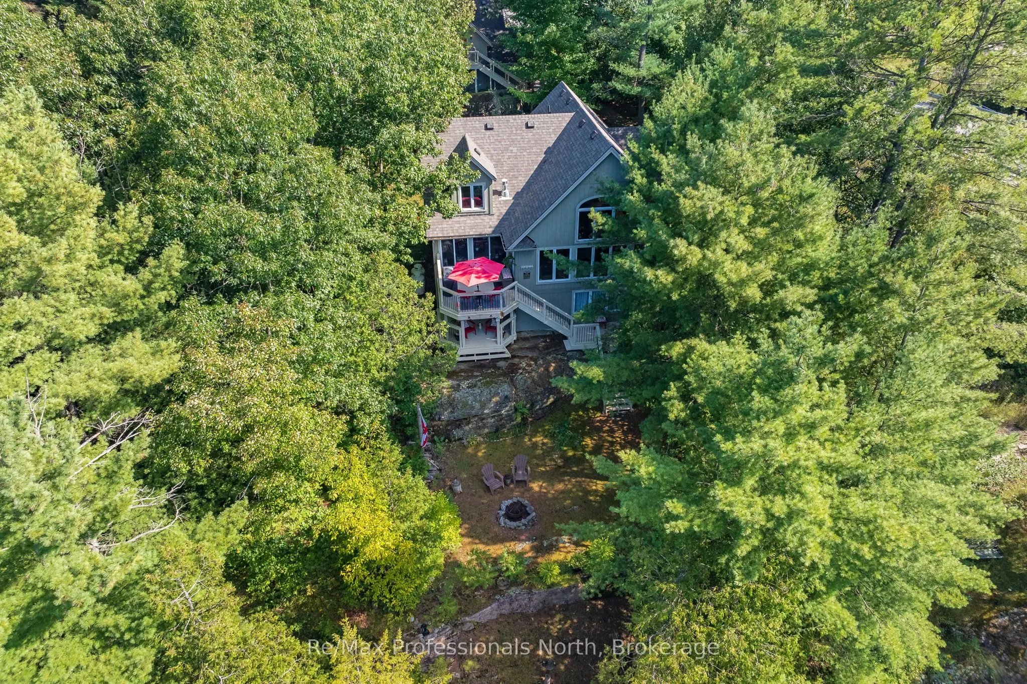 1005 Laidlaw Avenue