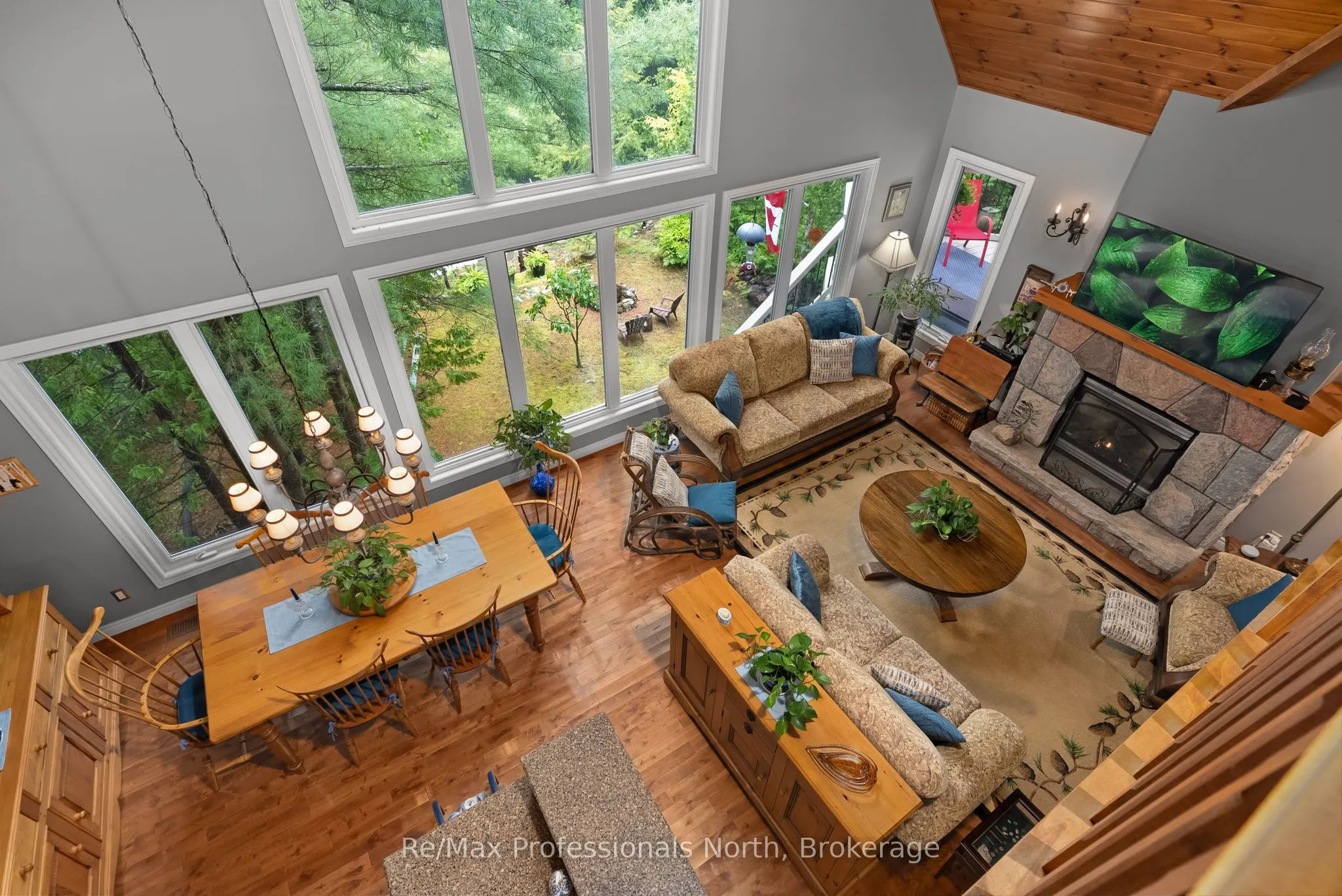 1005 Laidlaw Avenue