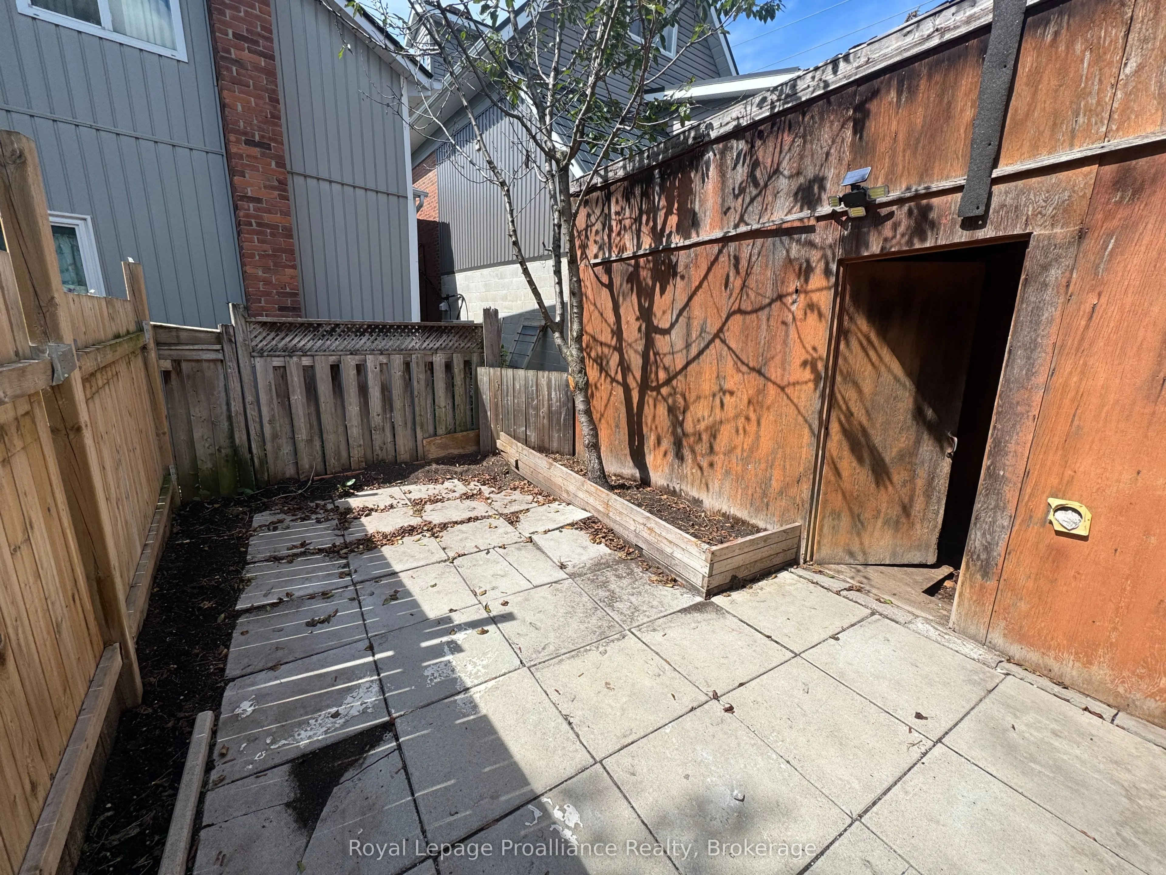 277 Reid Street