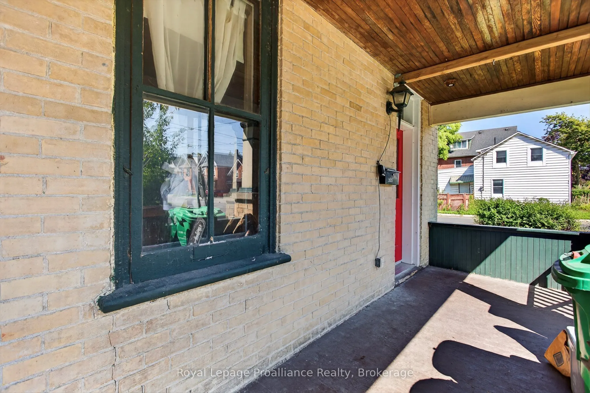 277 Reid Street