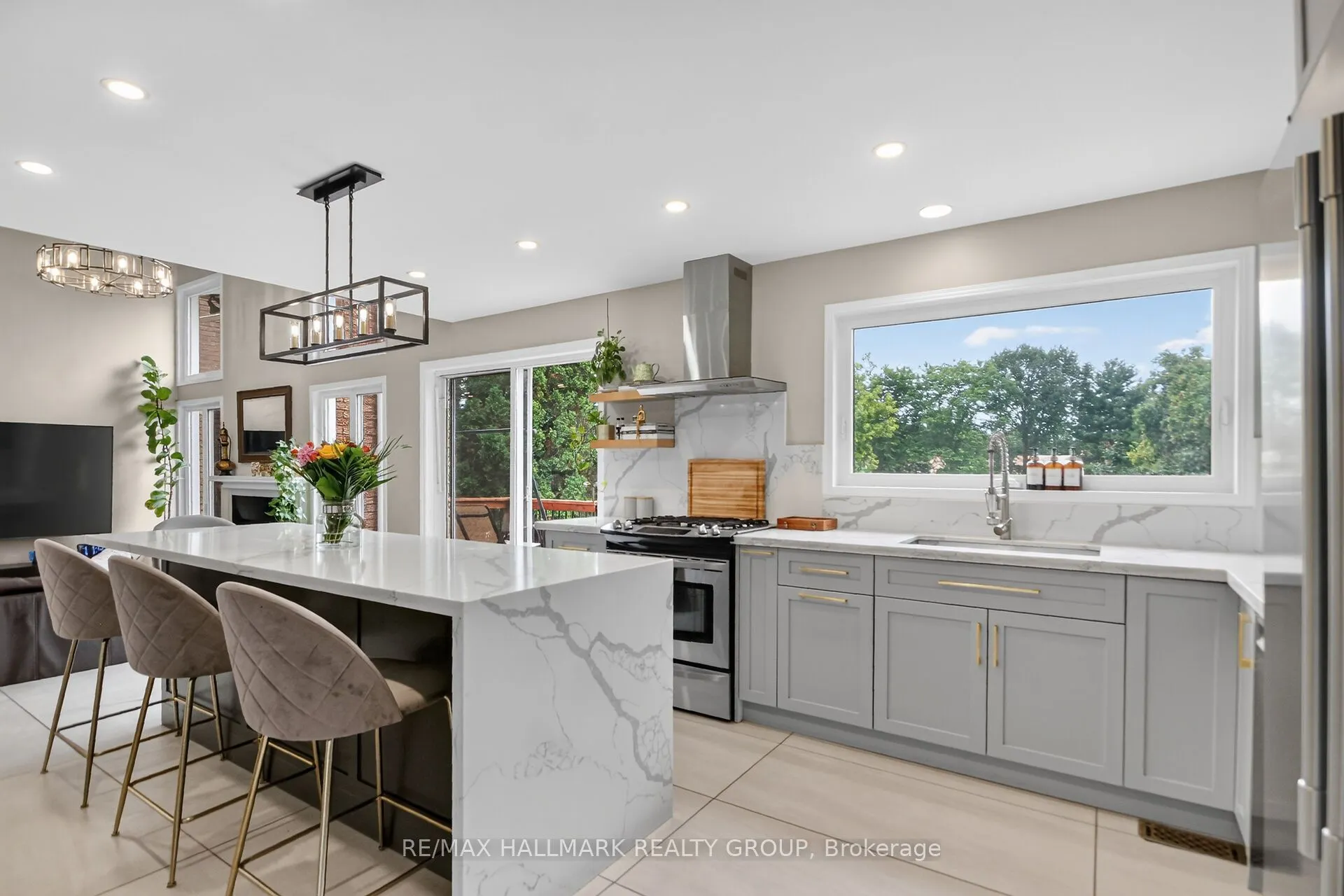 185 Knudson Drive
