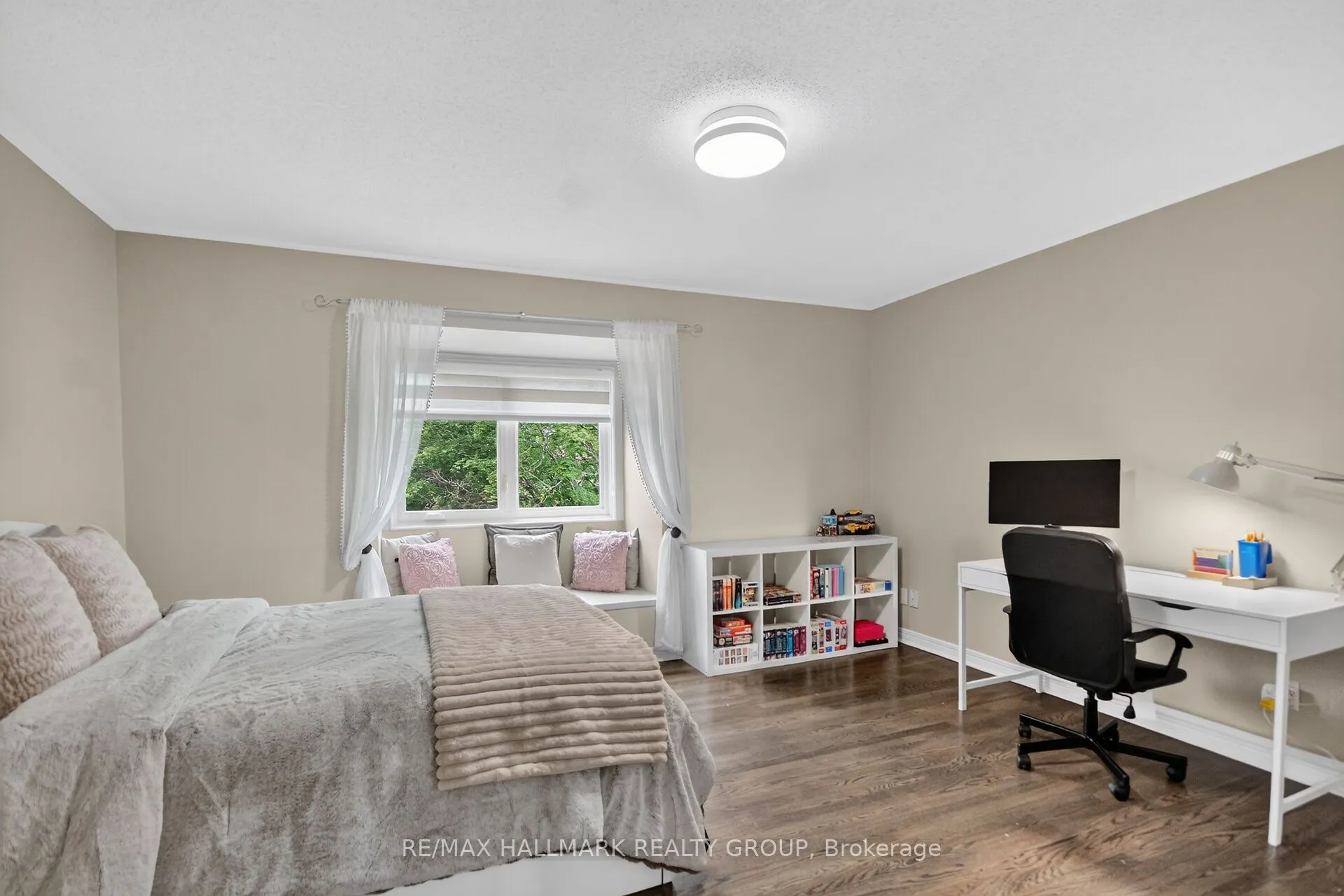 185 Knudson Drive