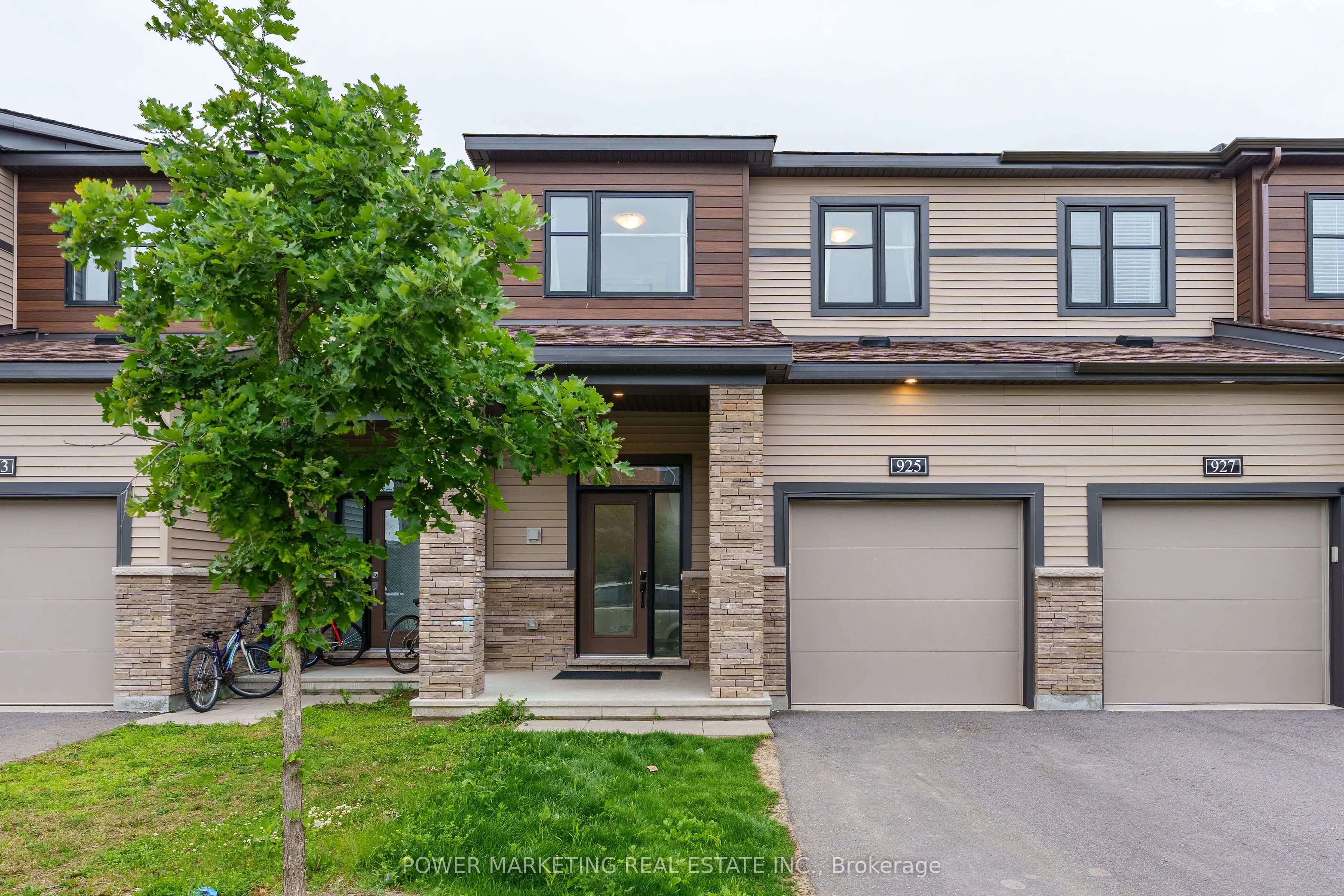 925 Athenry Court