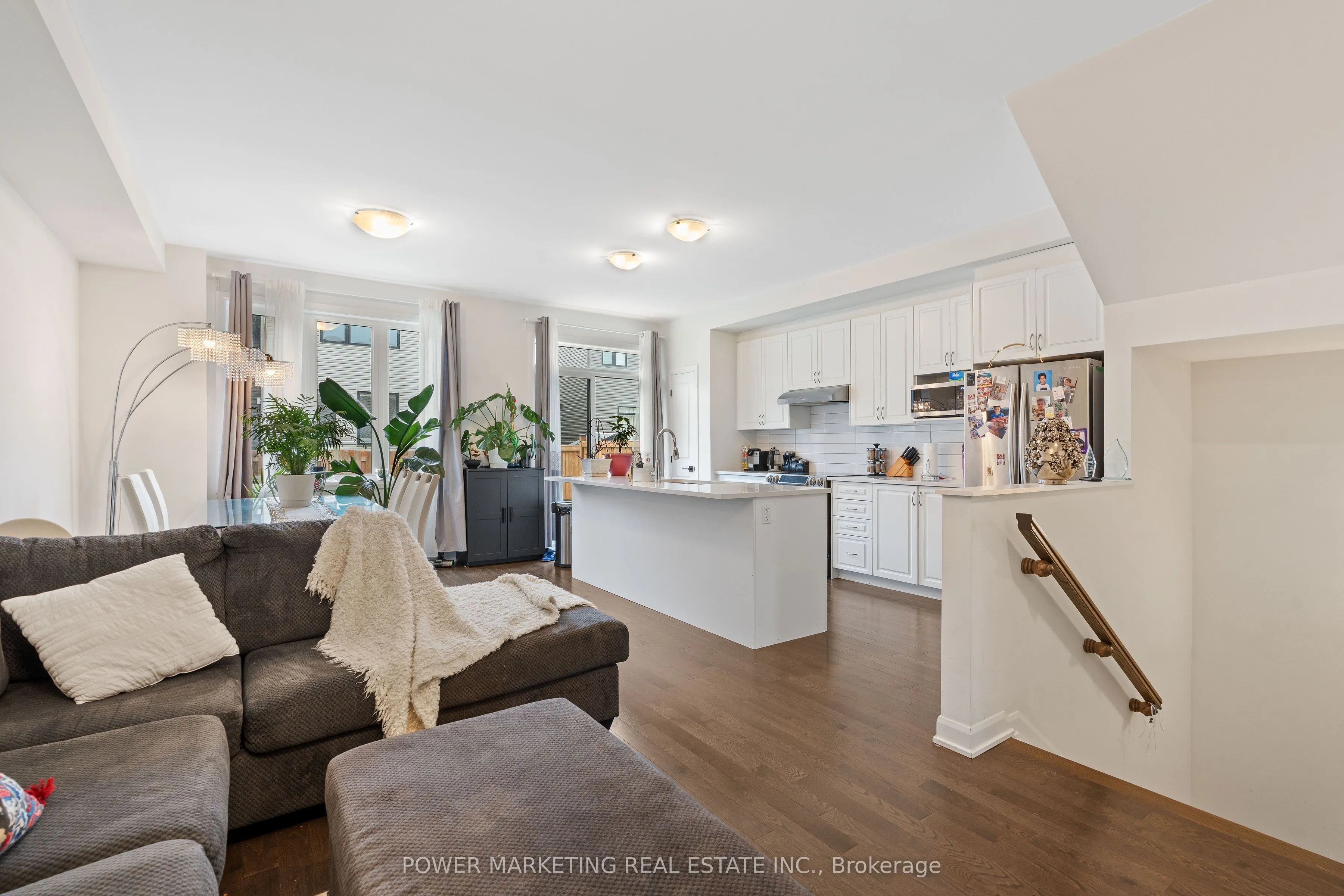 925 Athenry Court