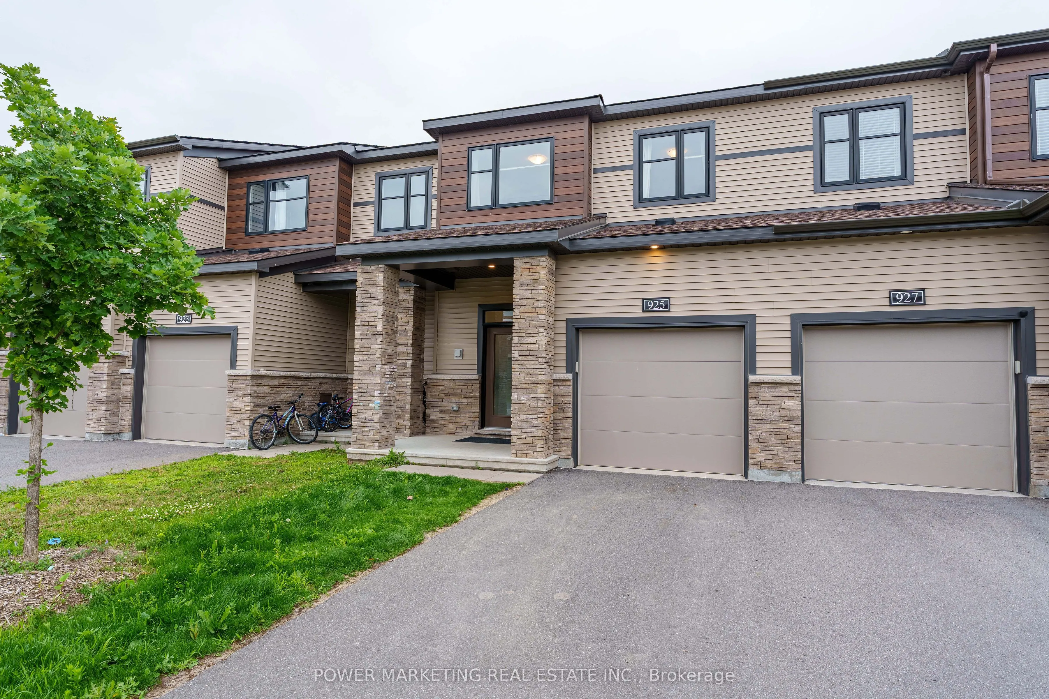 925 Athenry Court