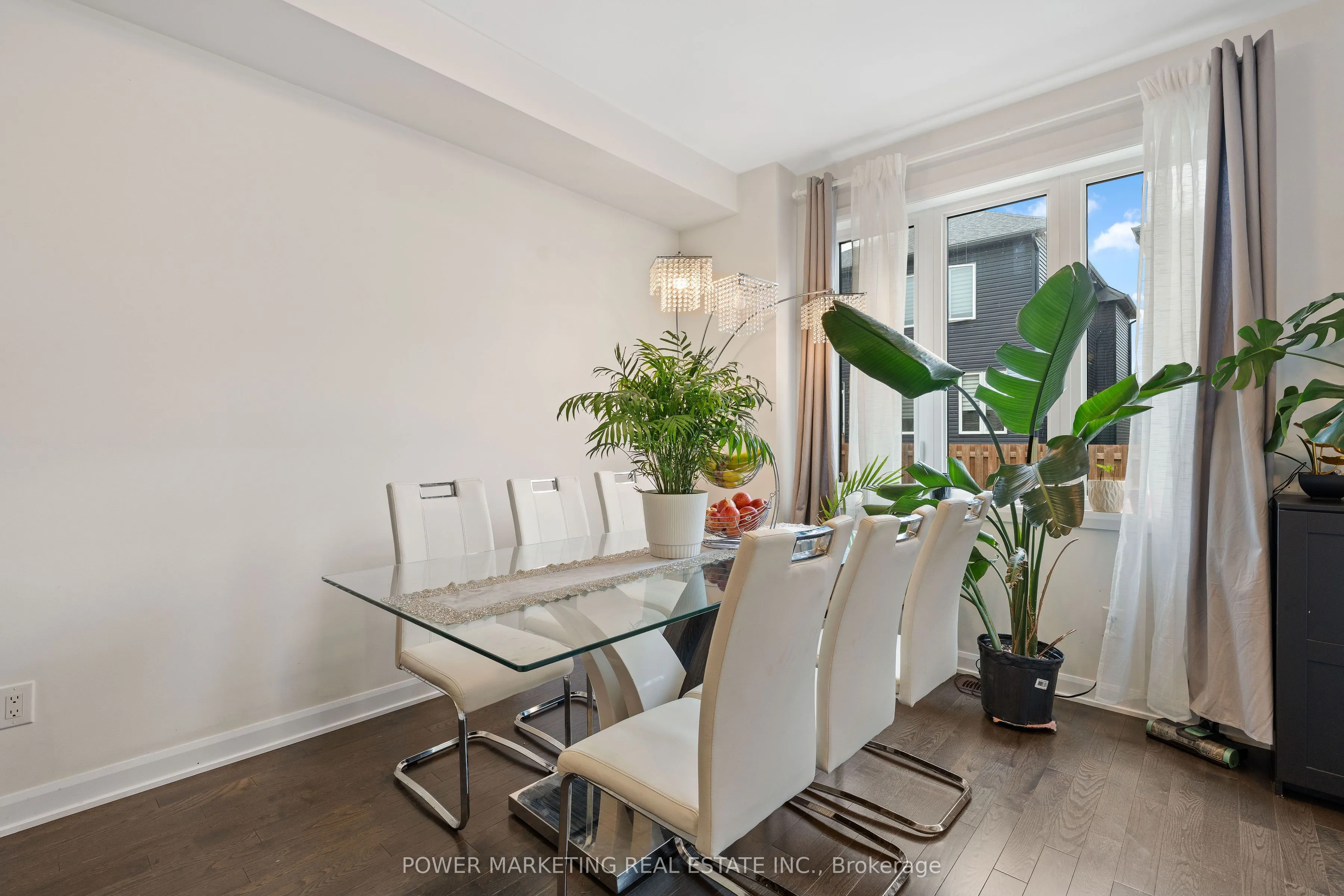 925 Athenry Court