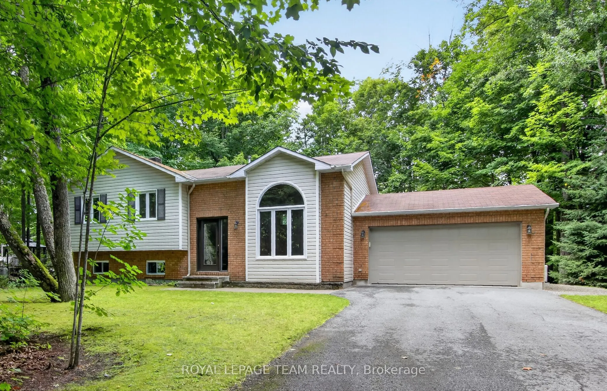 126 MOCKINGBIRD Lane