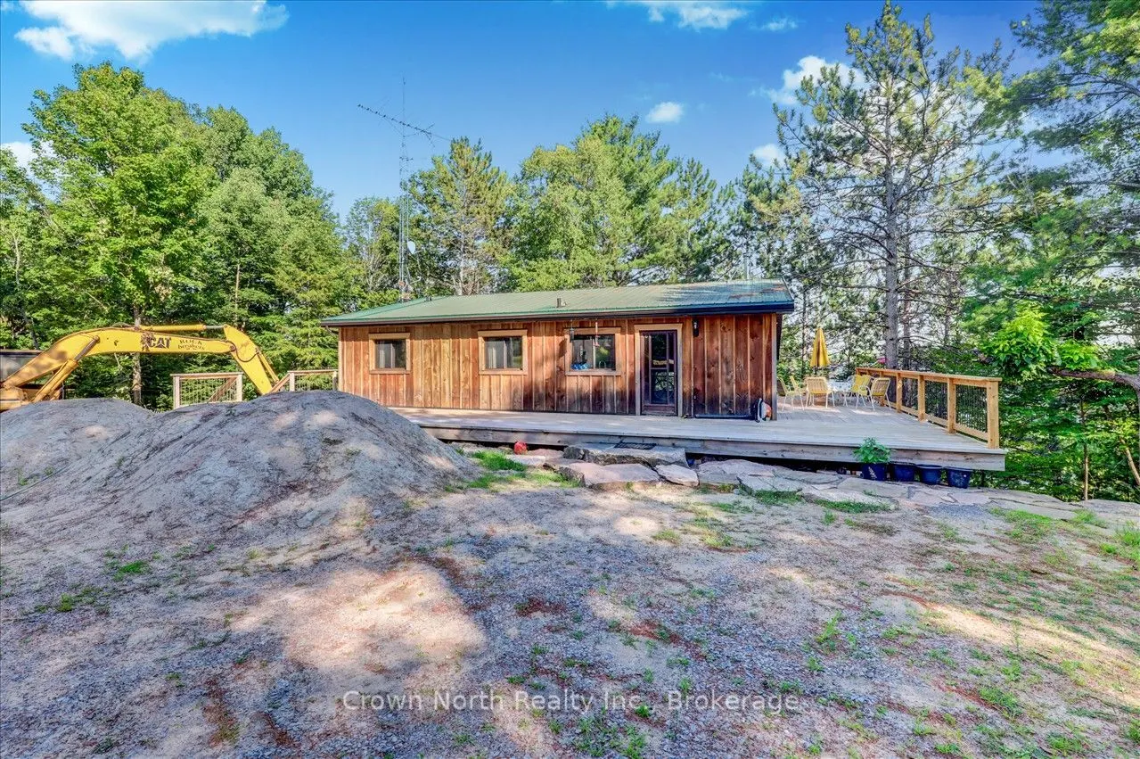 111 & 119 Gazelle Trail