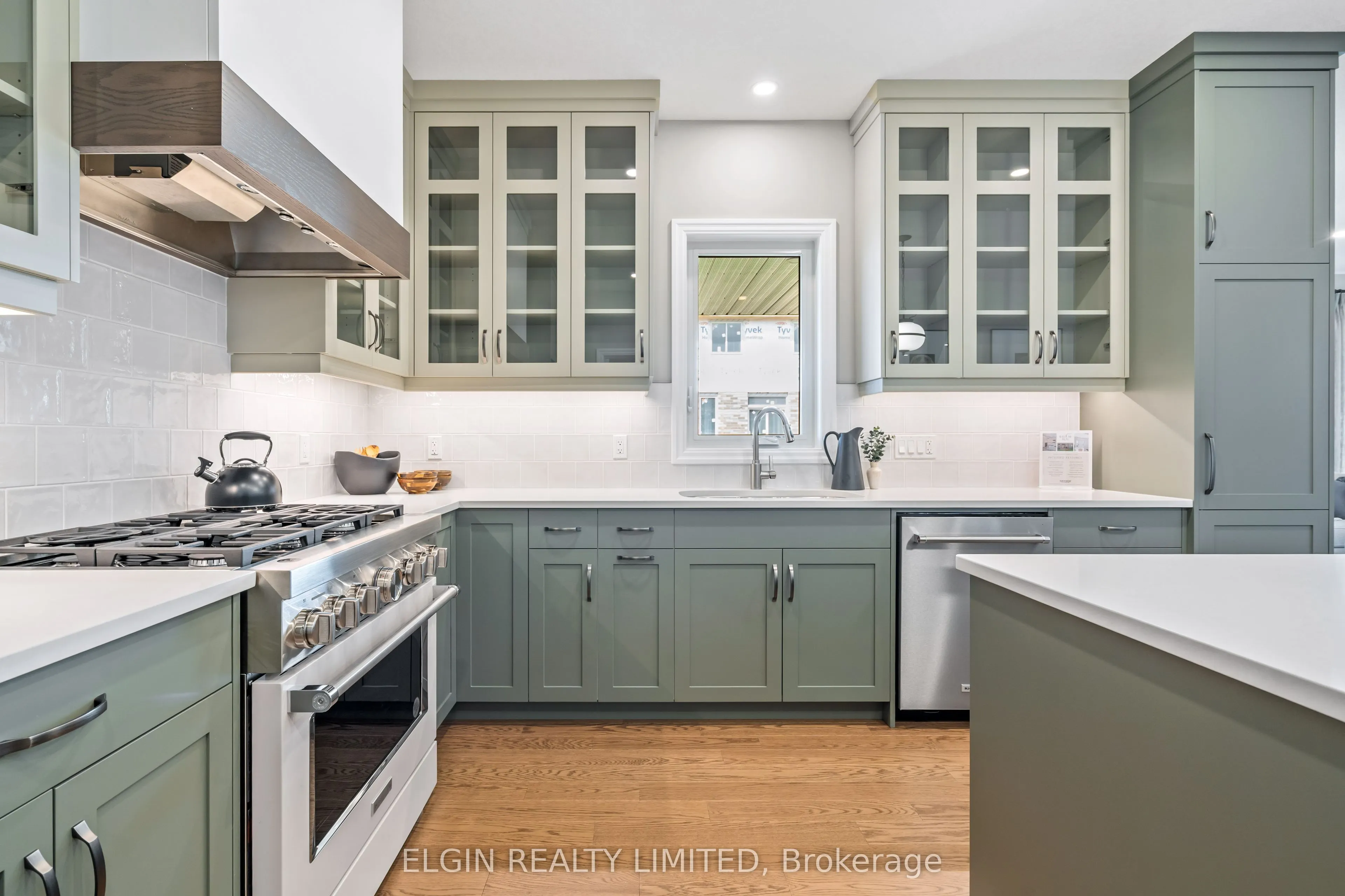 3 Hemlock Crescent