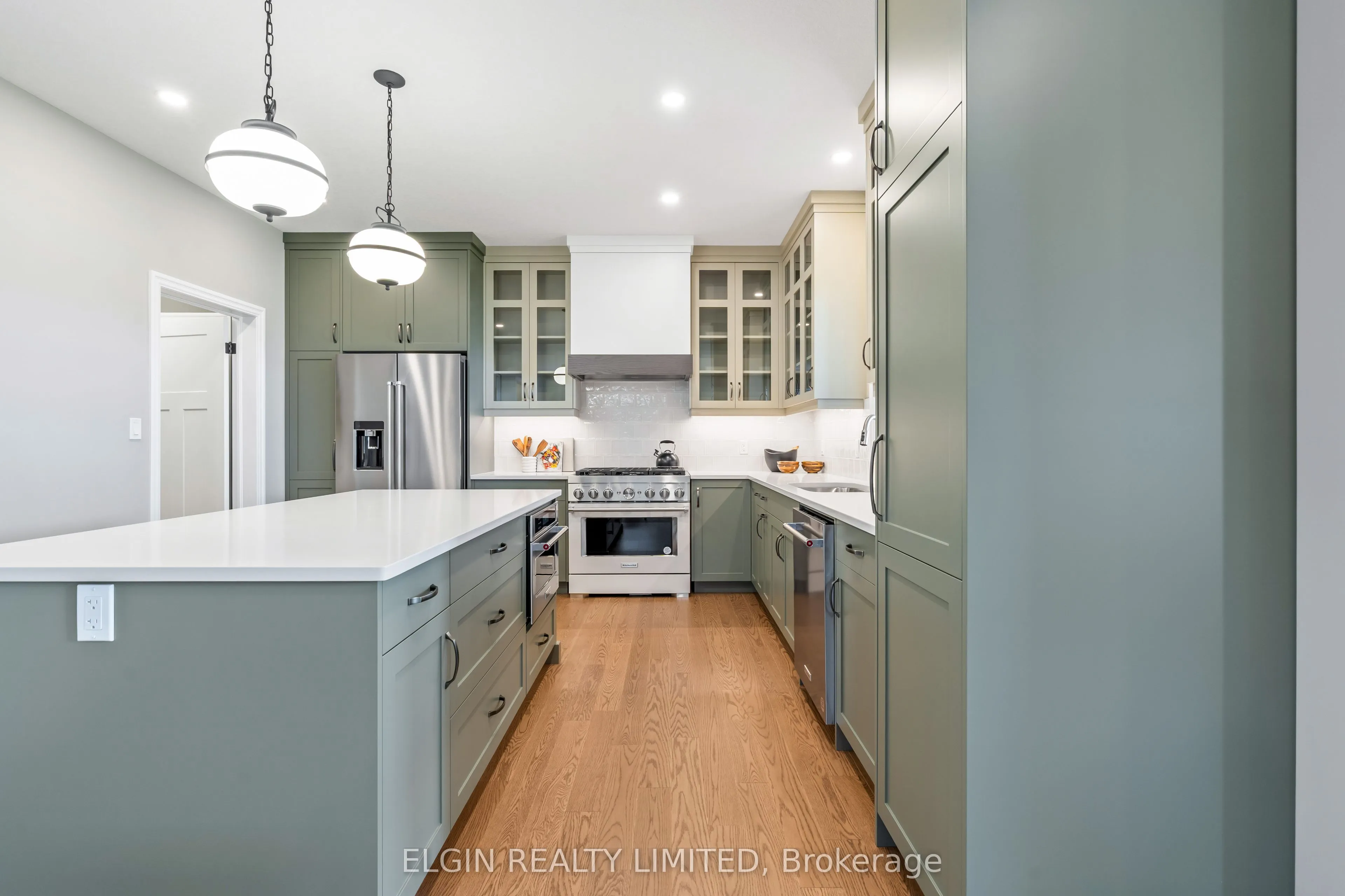 3 Hemlock Crescent