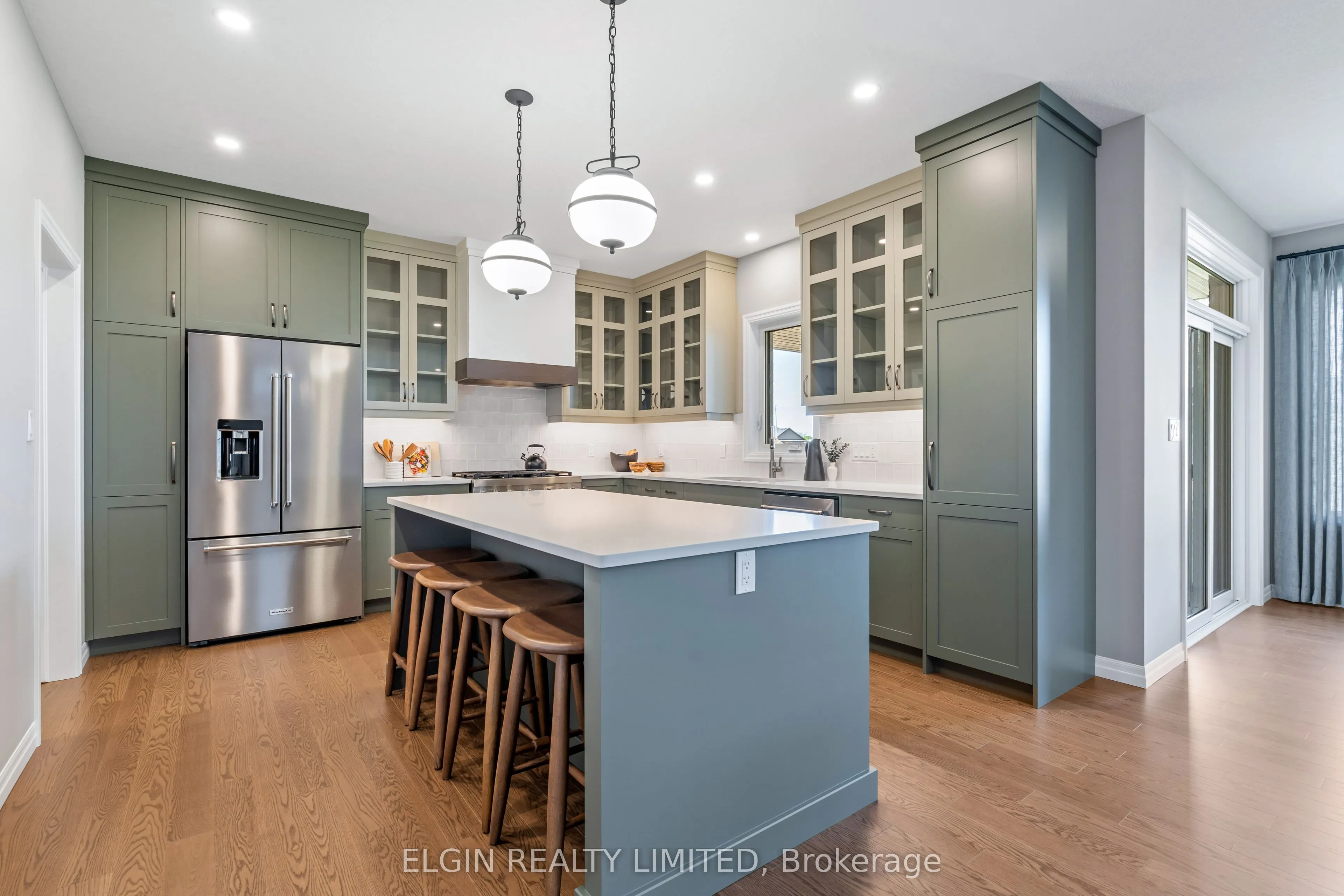 3 Hemlock Crescent
