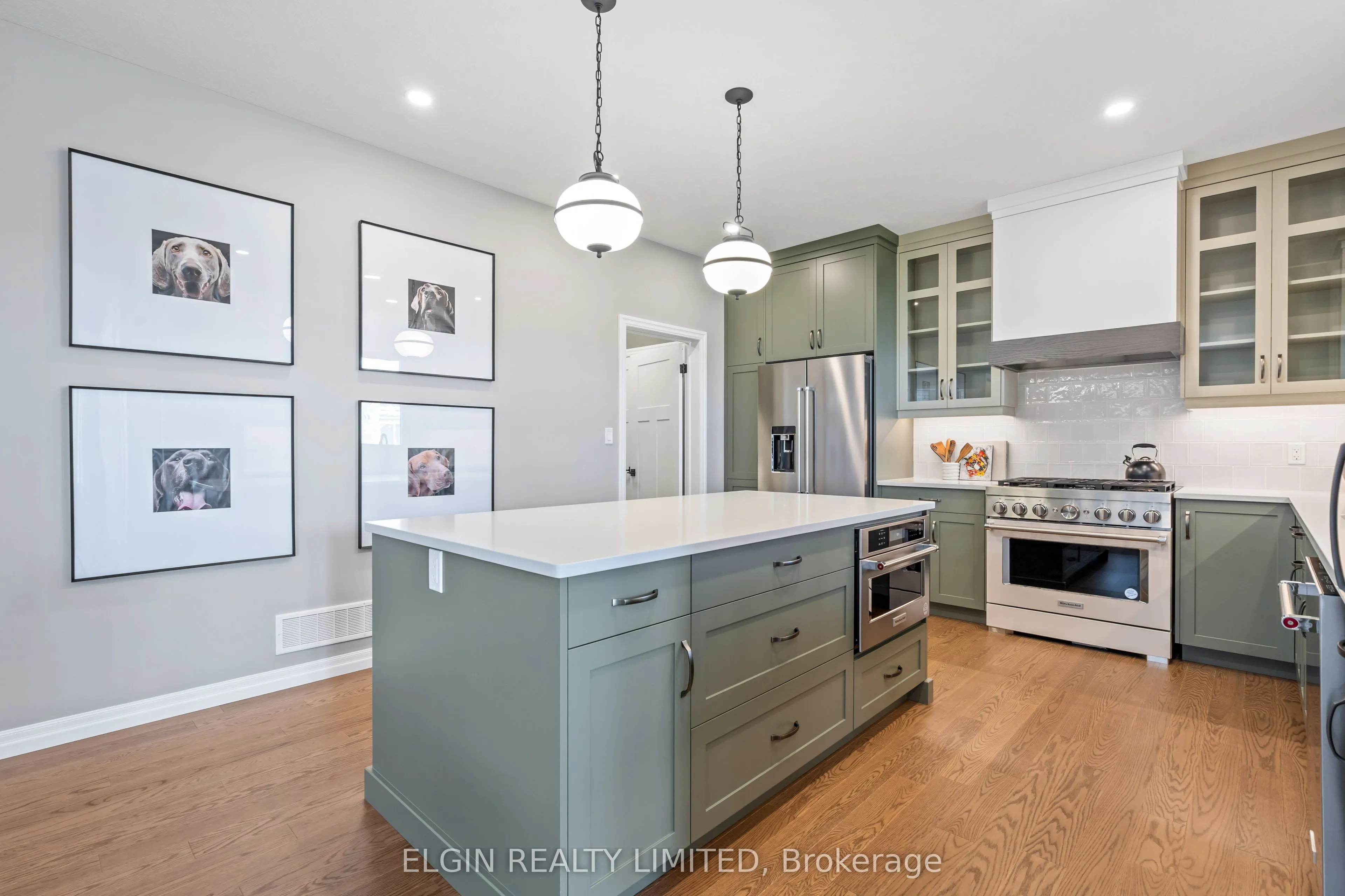 3 Hemlock Crescent