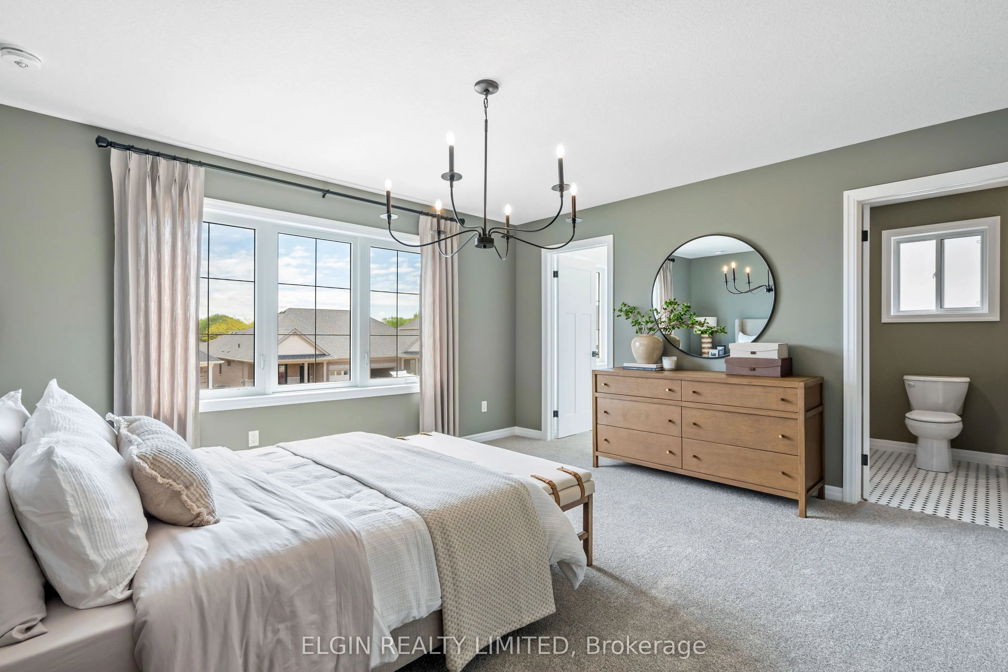 3 Hemlock Crescent
