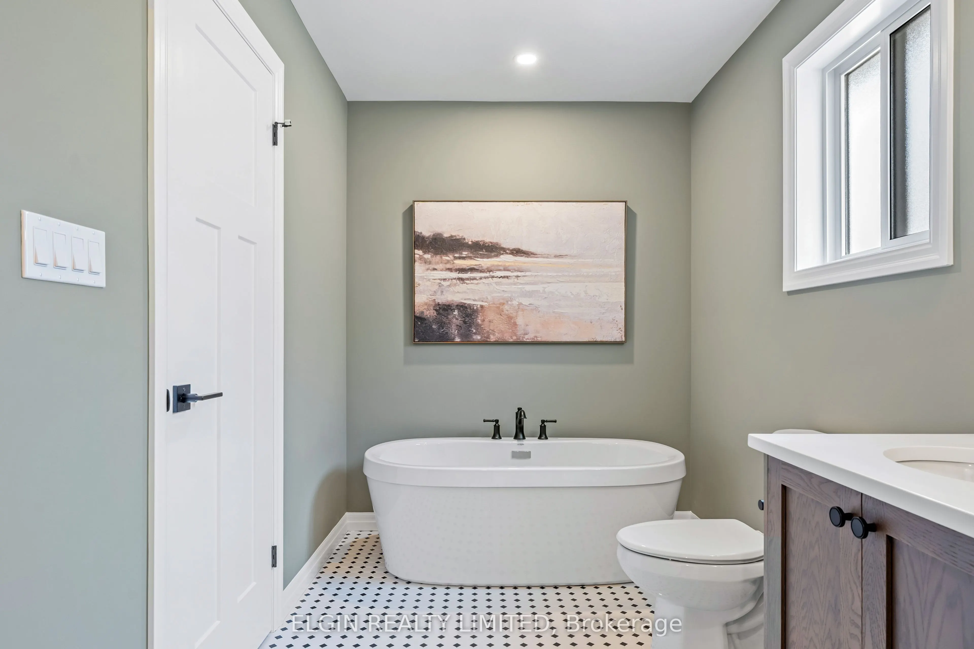 3 Hemlock Crescent
