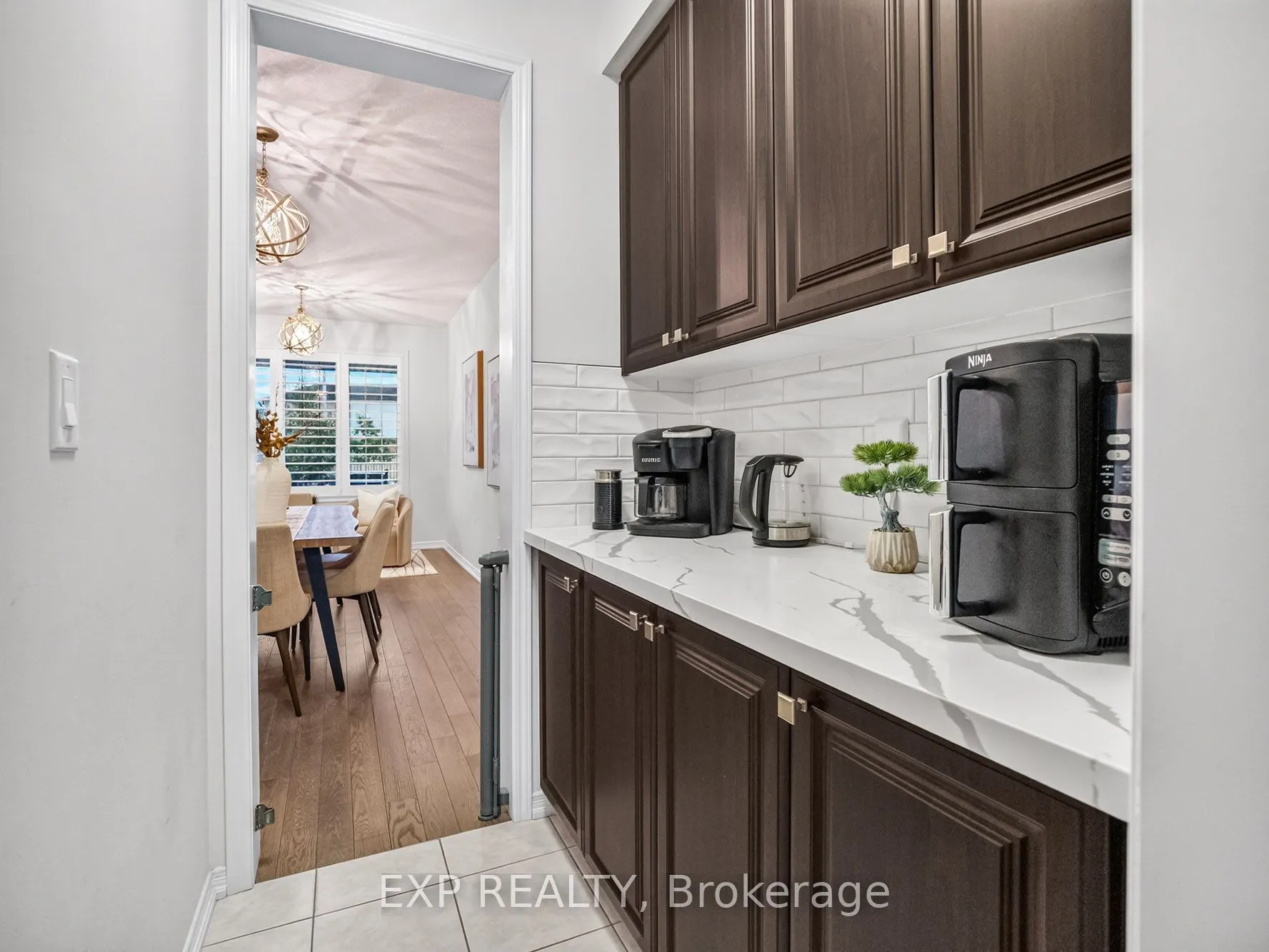 62 Esther Crescent