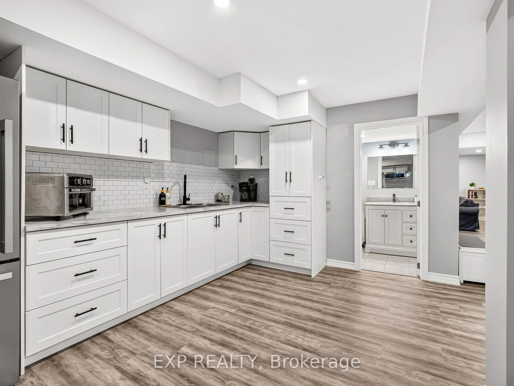 62 Esther Crescent